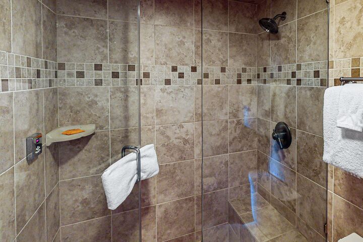 #C301 - Master Ensuite Bathroom