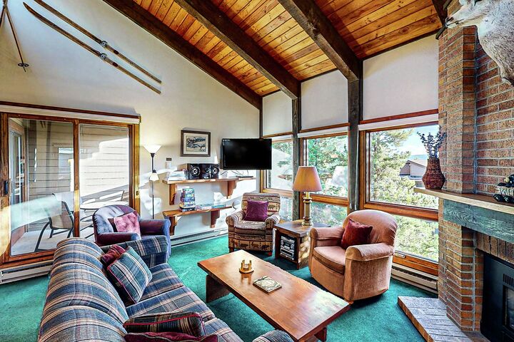 #C301 - Living Area