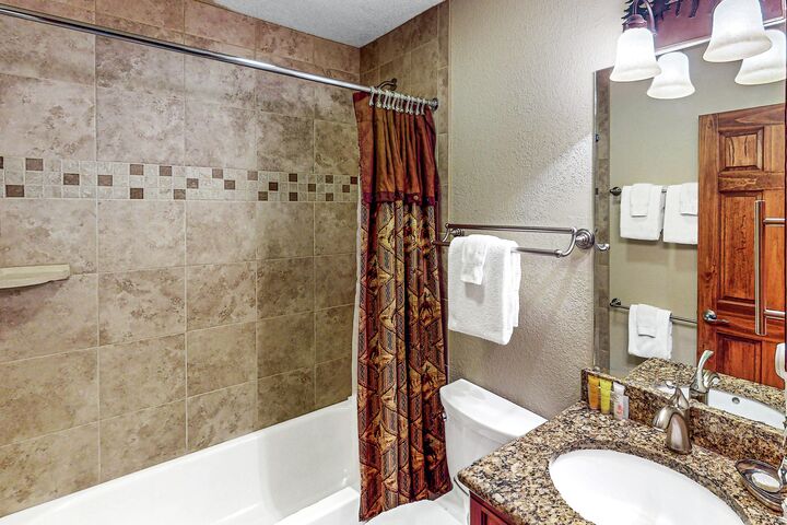 #C301 - Bathroom