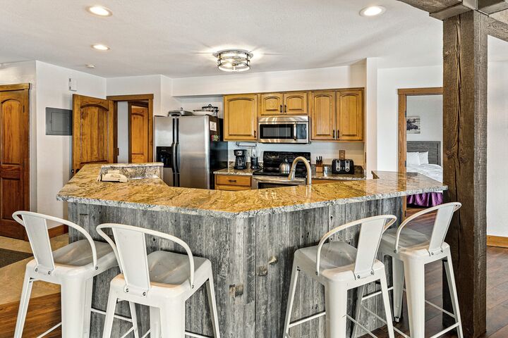 #F201 - Kitchen