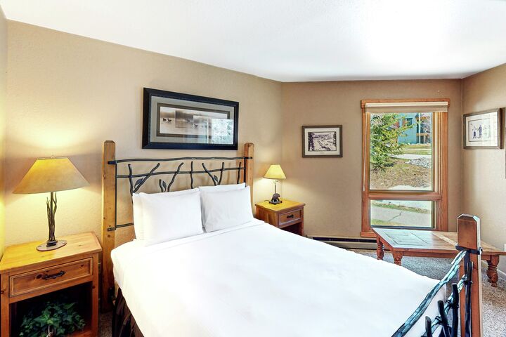 #B205 - Bedroom