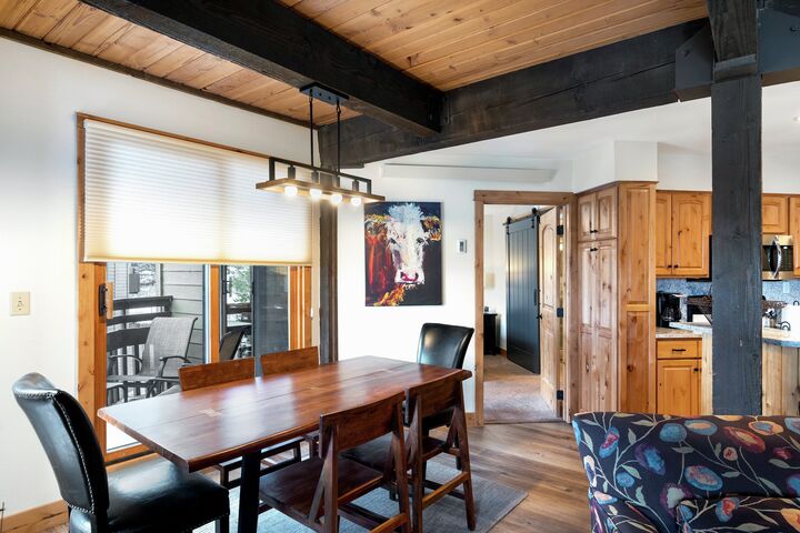 #C201 - Dining Area