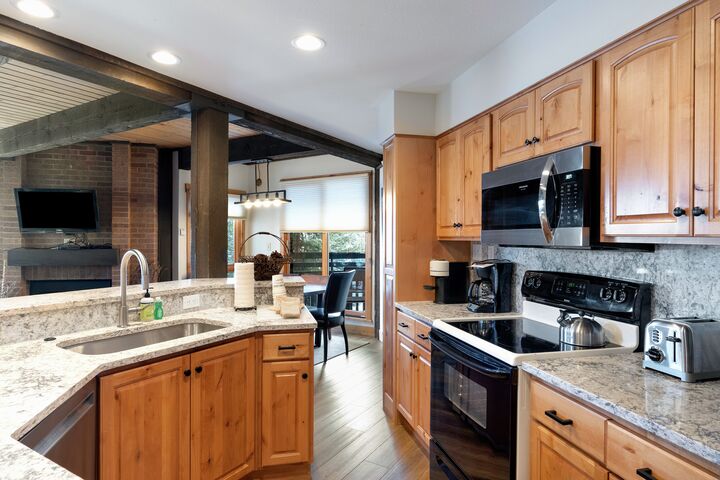 #C201 - Kitchen