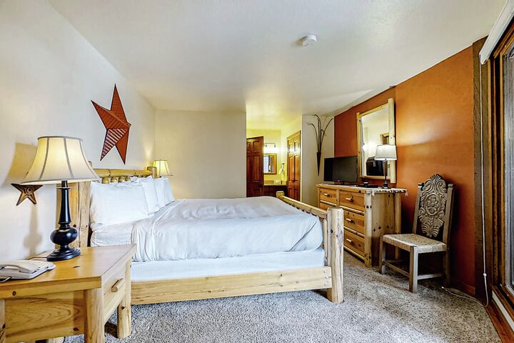 #E105 - Master Bedroom
