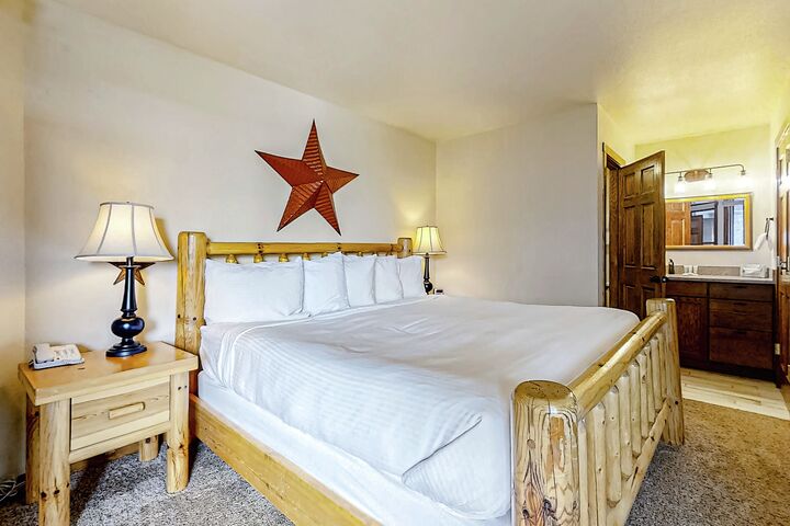 #E105 - Master Bedroom