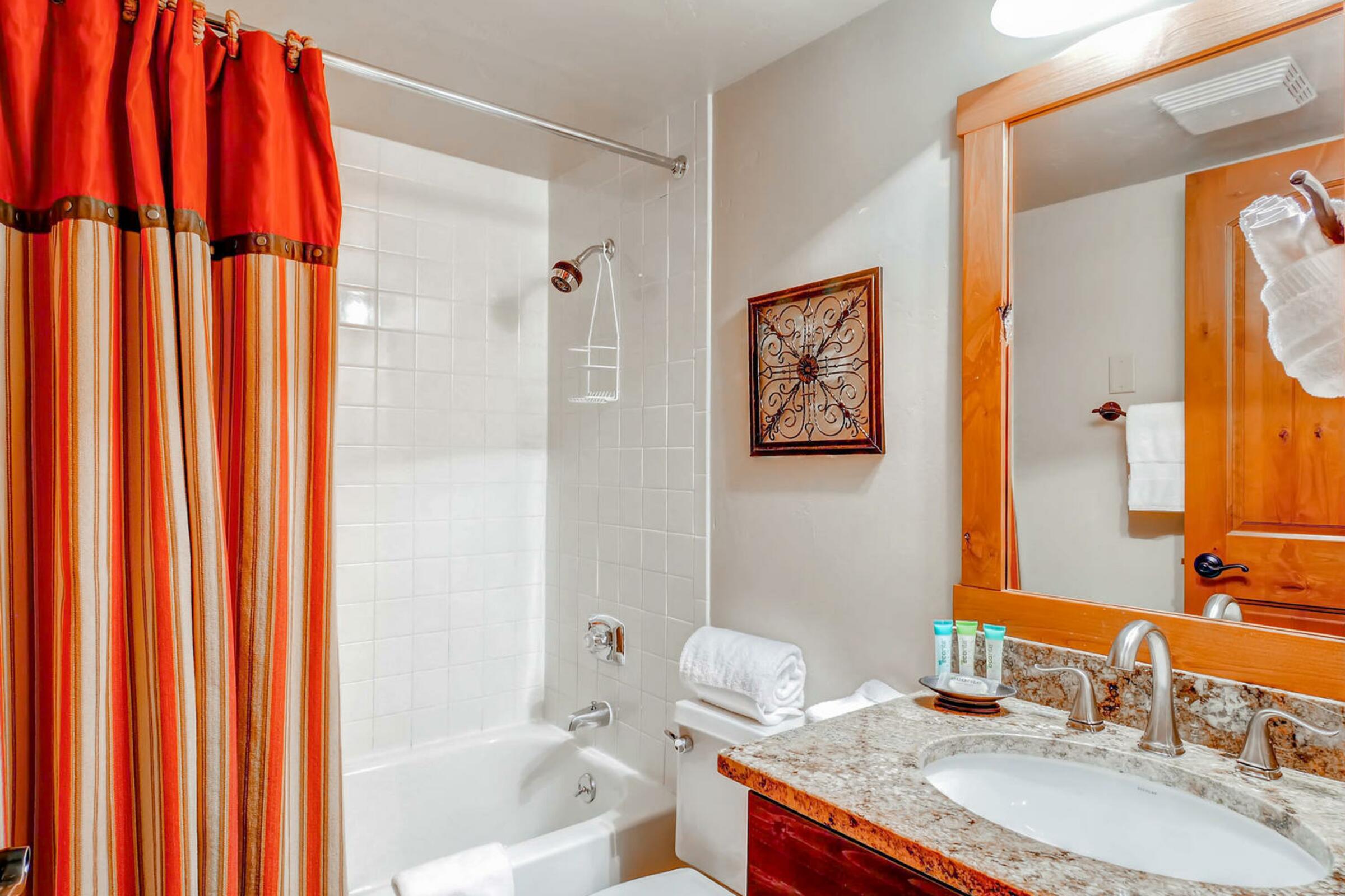 #B302 - Bathroom