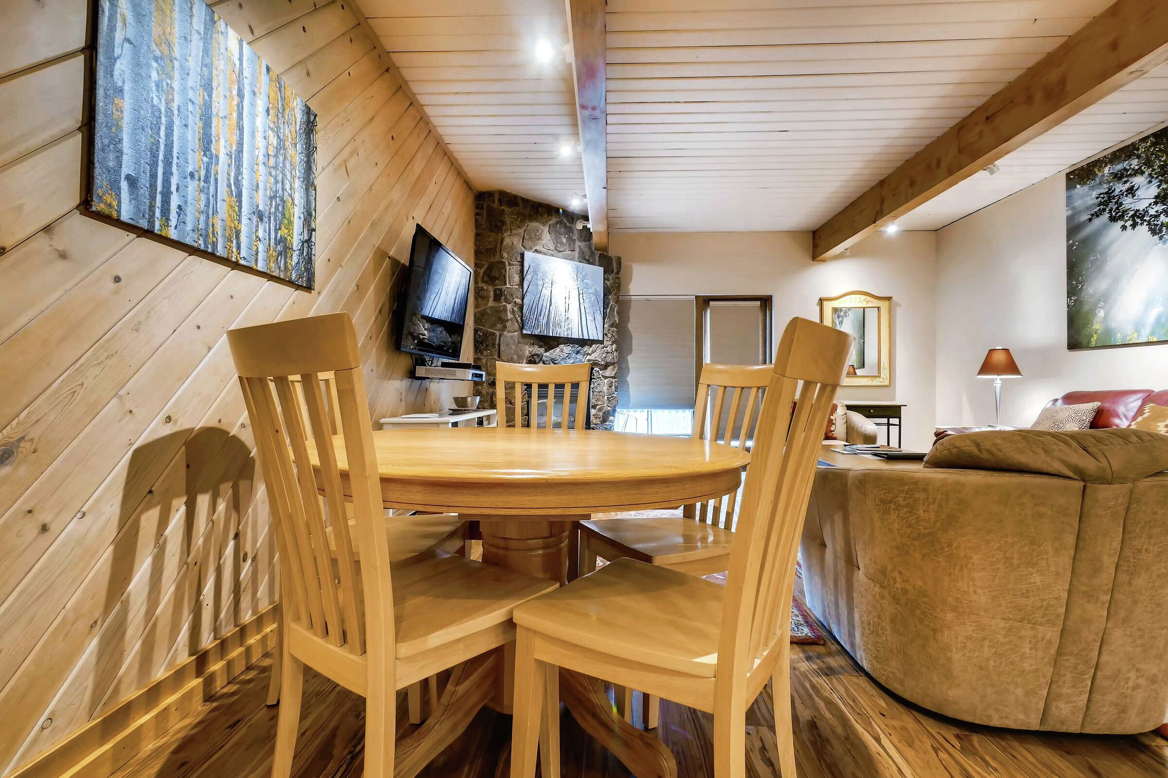 #21 - Dining Area