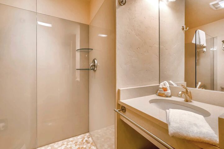 #21 - Bathroom