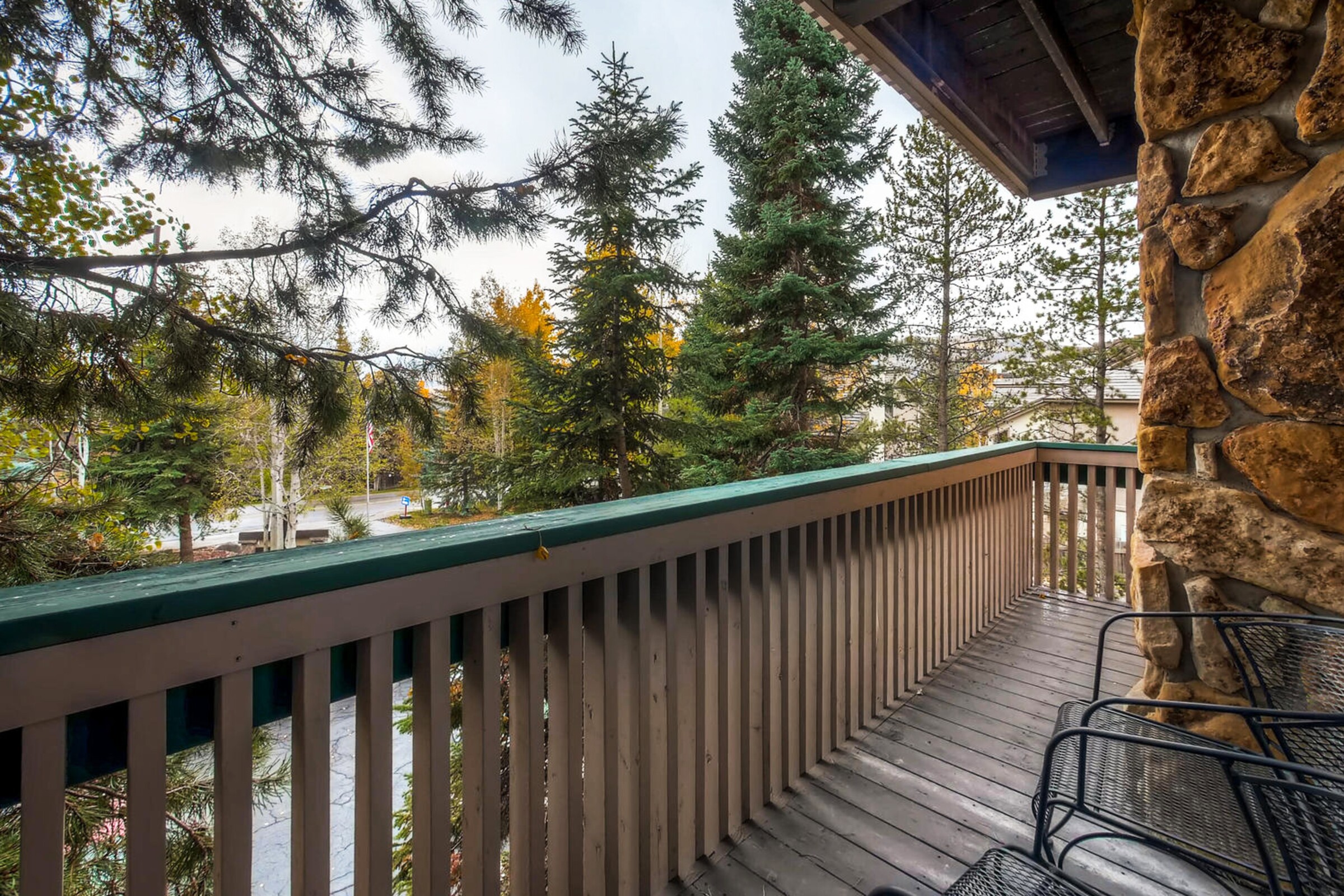#25 - Studio Balcony