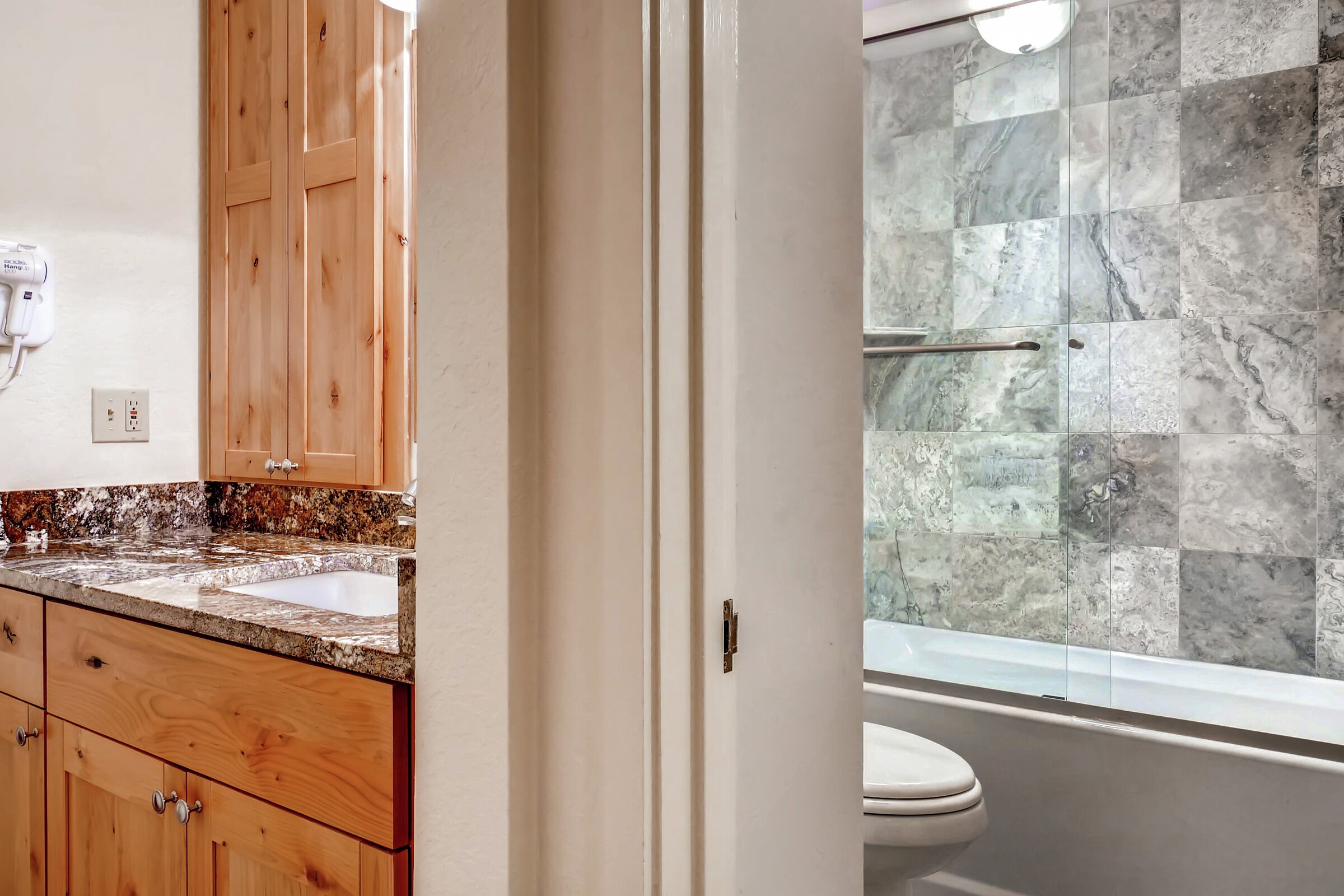#11 - Ensuite Bathroom
