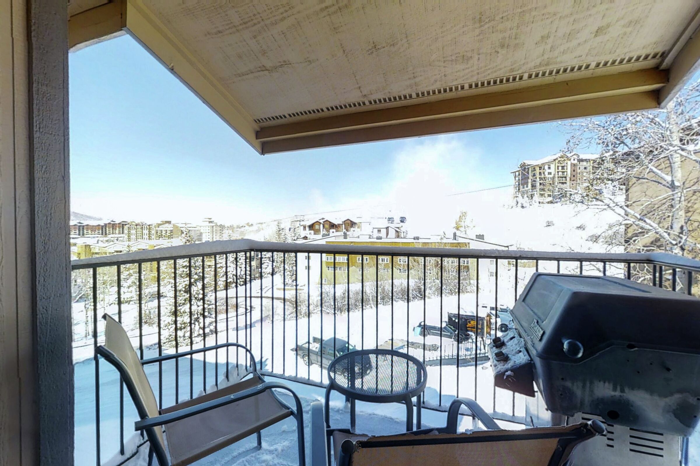 #133 - Balcony with BBQ