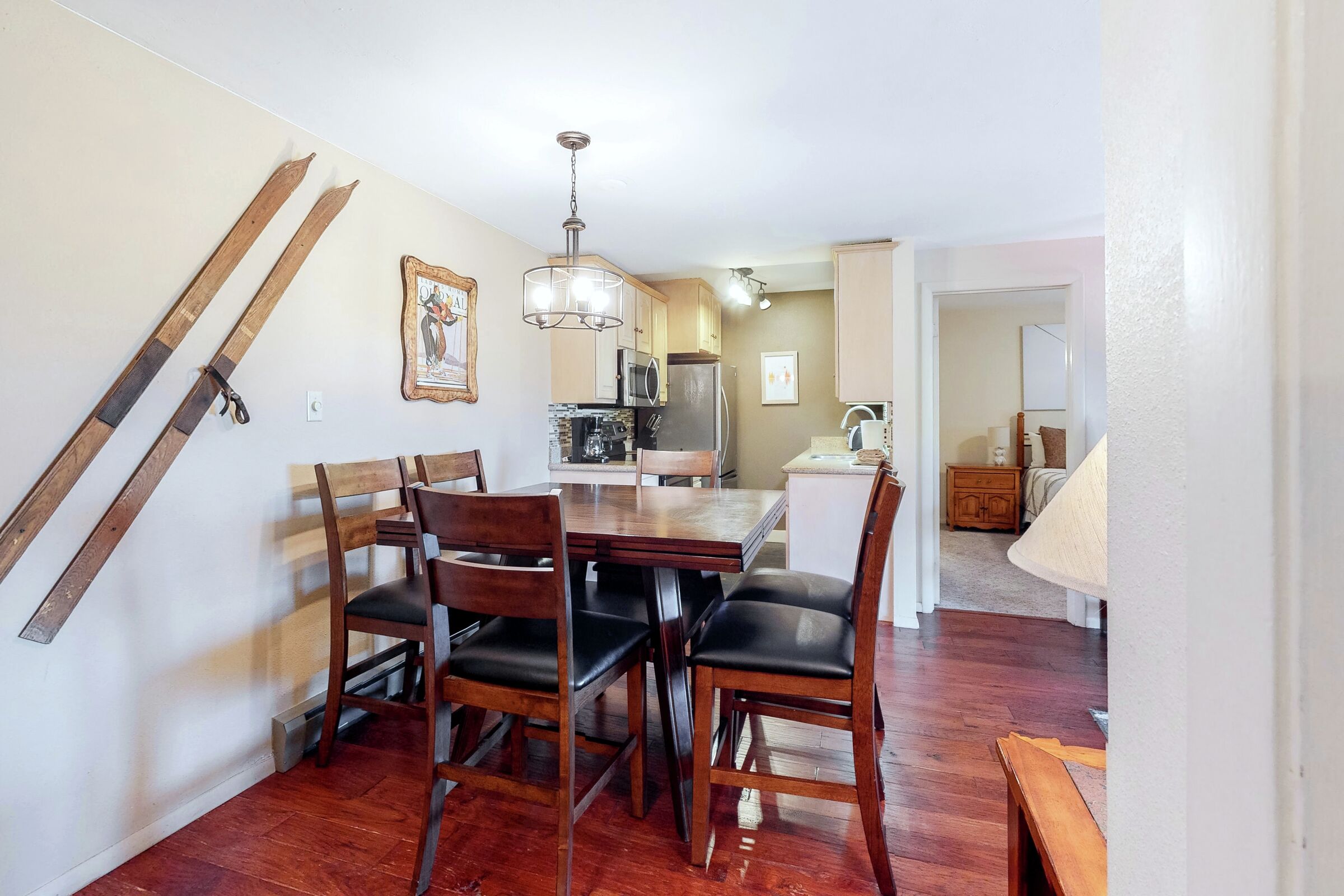 Dining Room & Kitchen