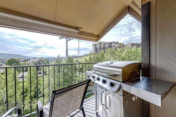 Balcony with BBQ