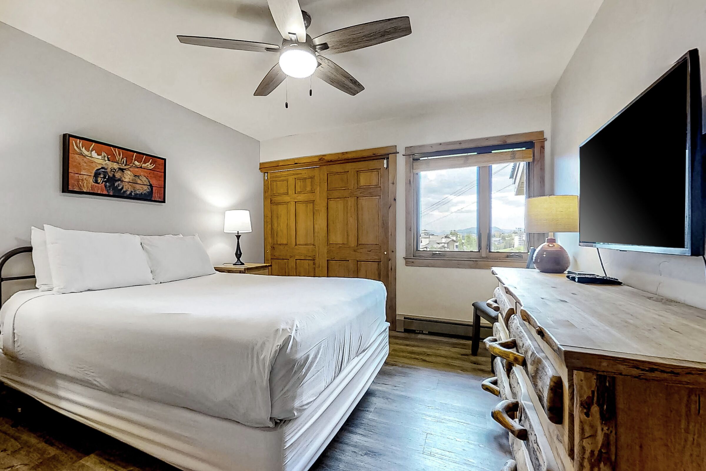#332 - Bedroom