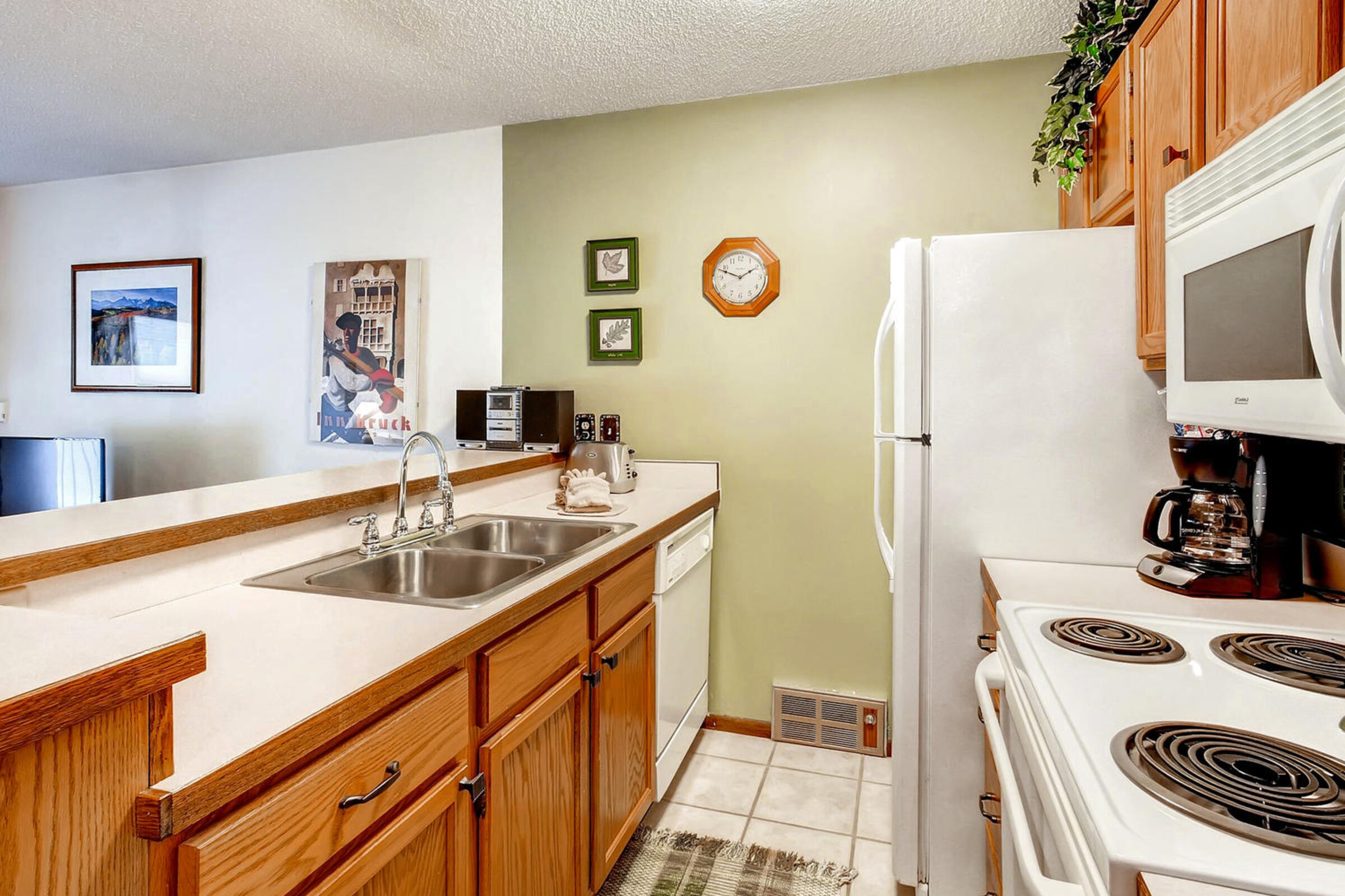 #114 - Kitchen