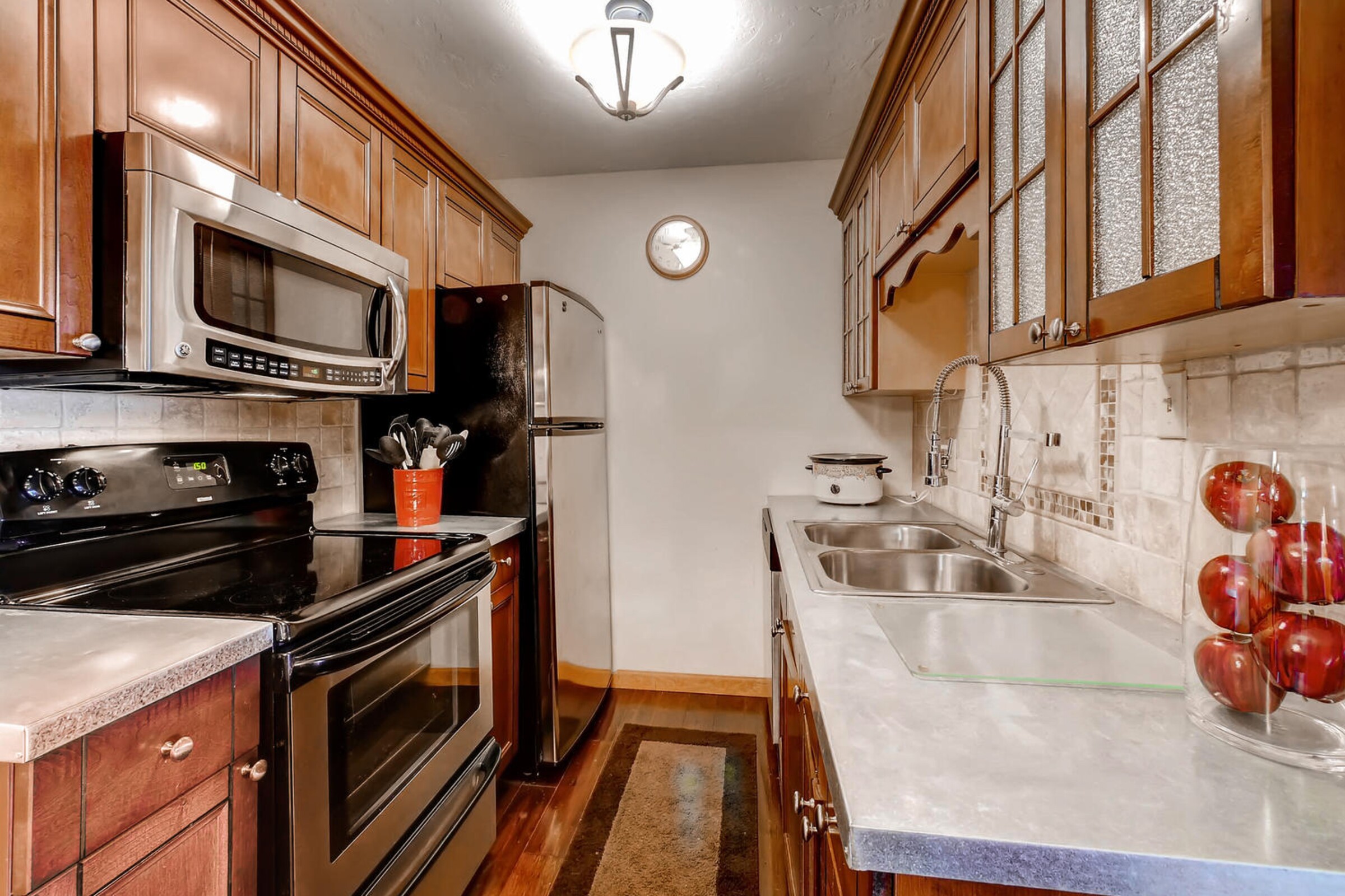 #233 - Kitchen