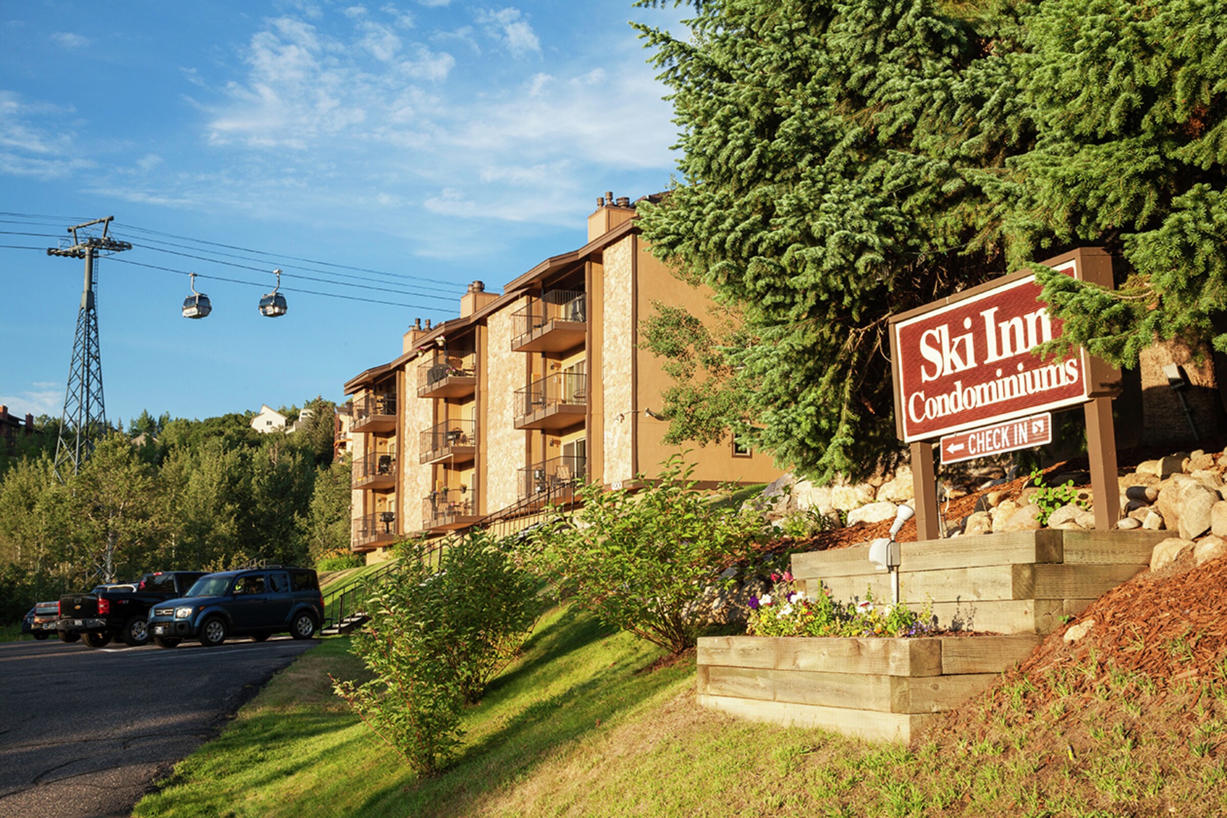 Ski Inn