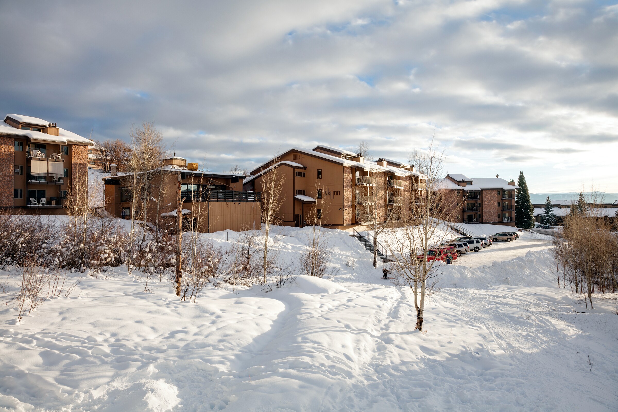 Ski Inn
