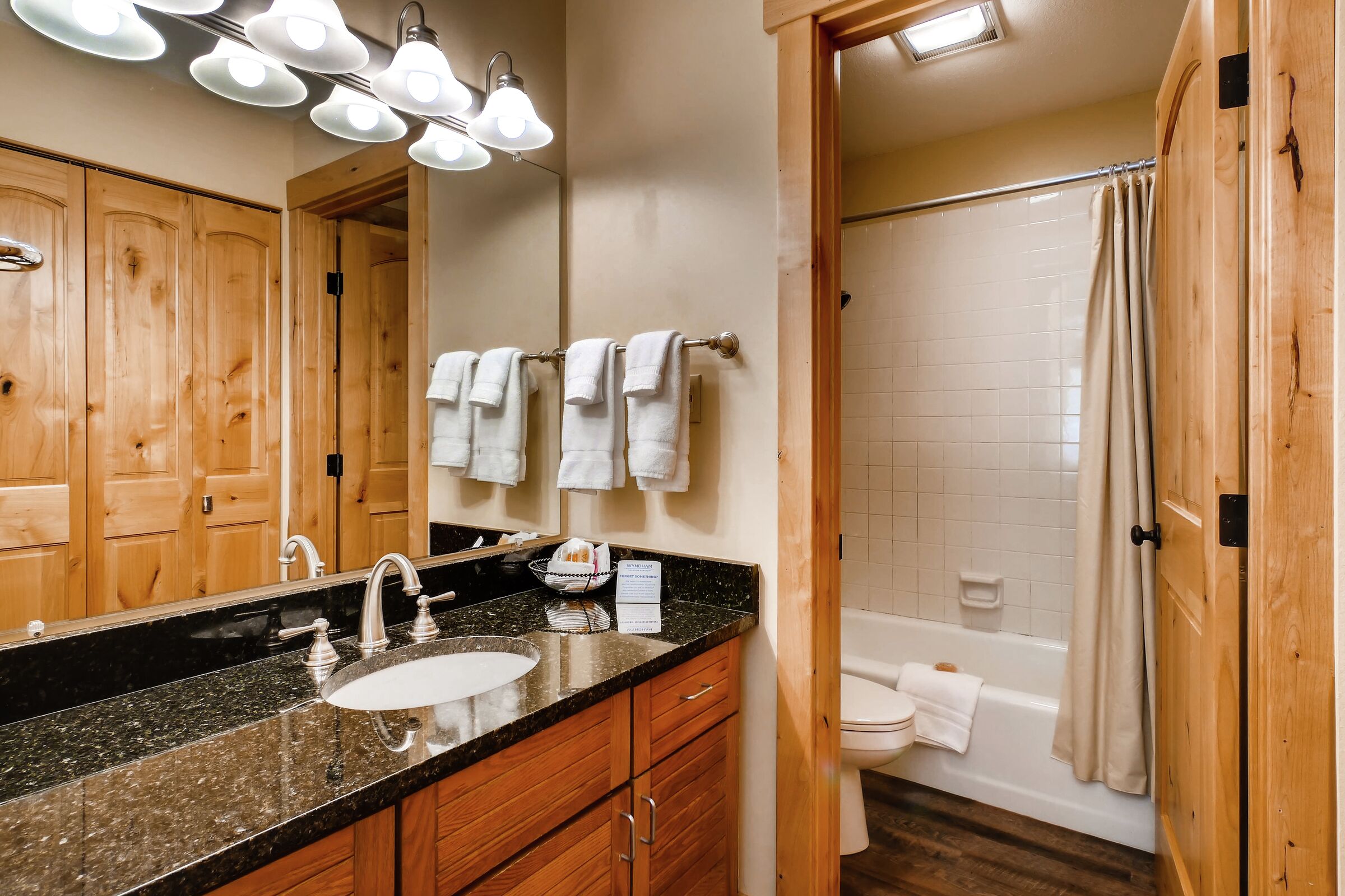 #113 - Master Ensuite Bathroom