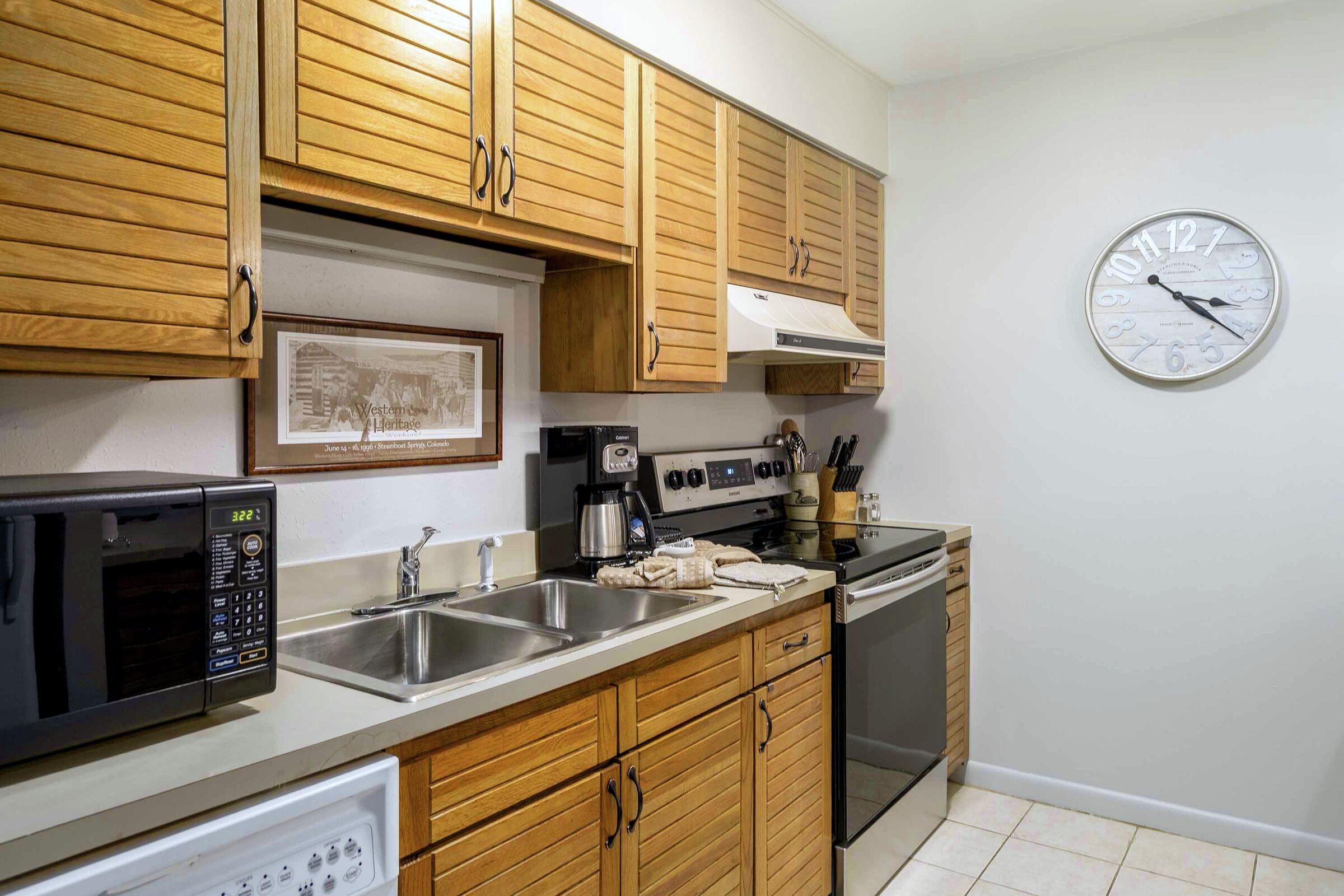 #315 - Kitchen