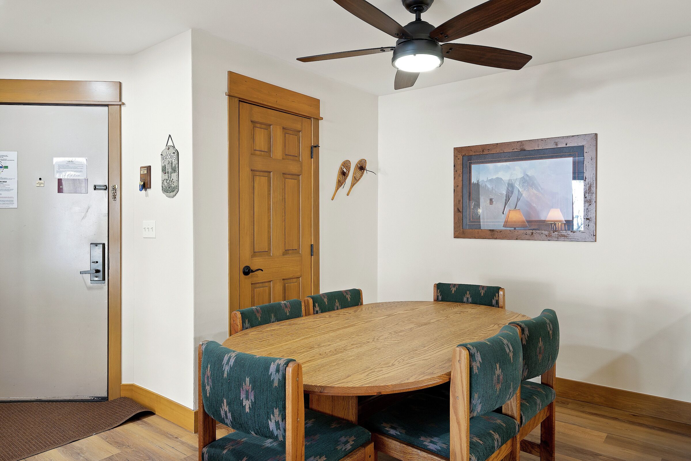#406 - Dining Area