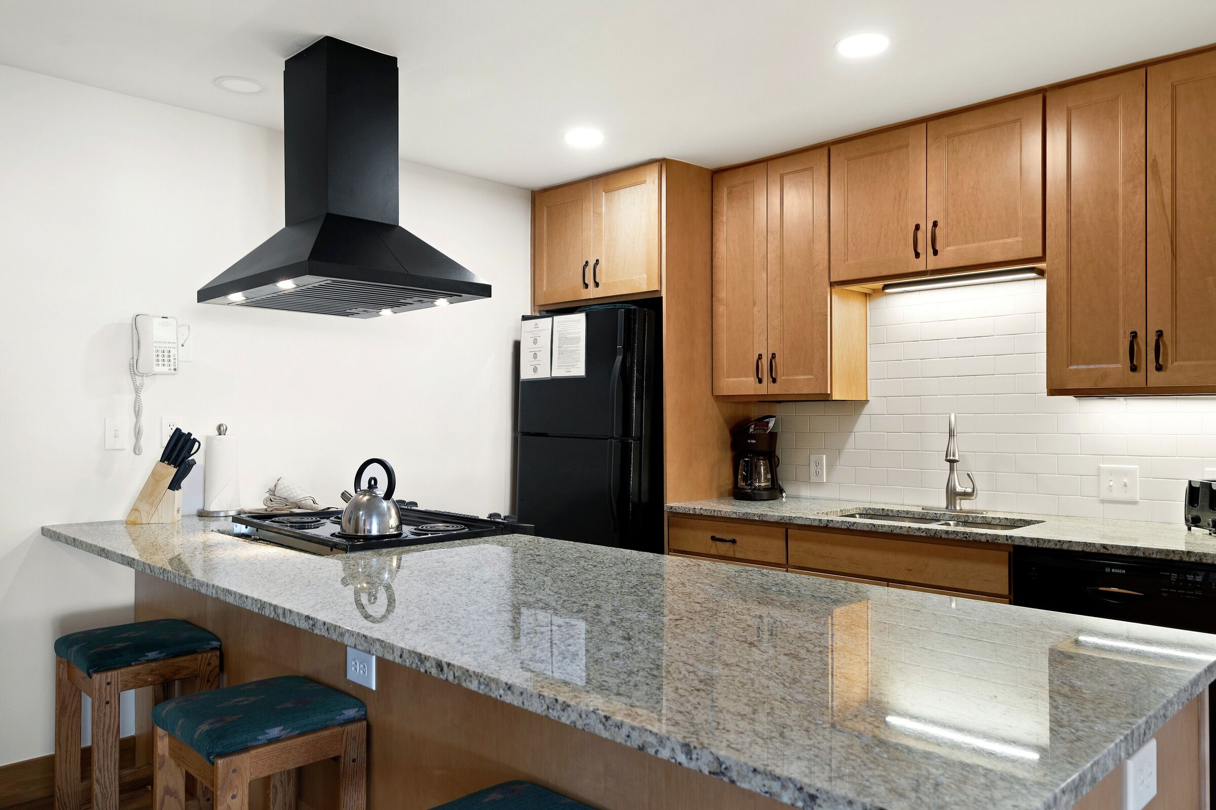 #406 - Kitchen