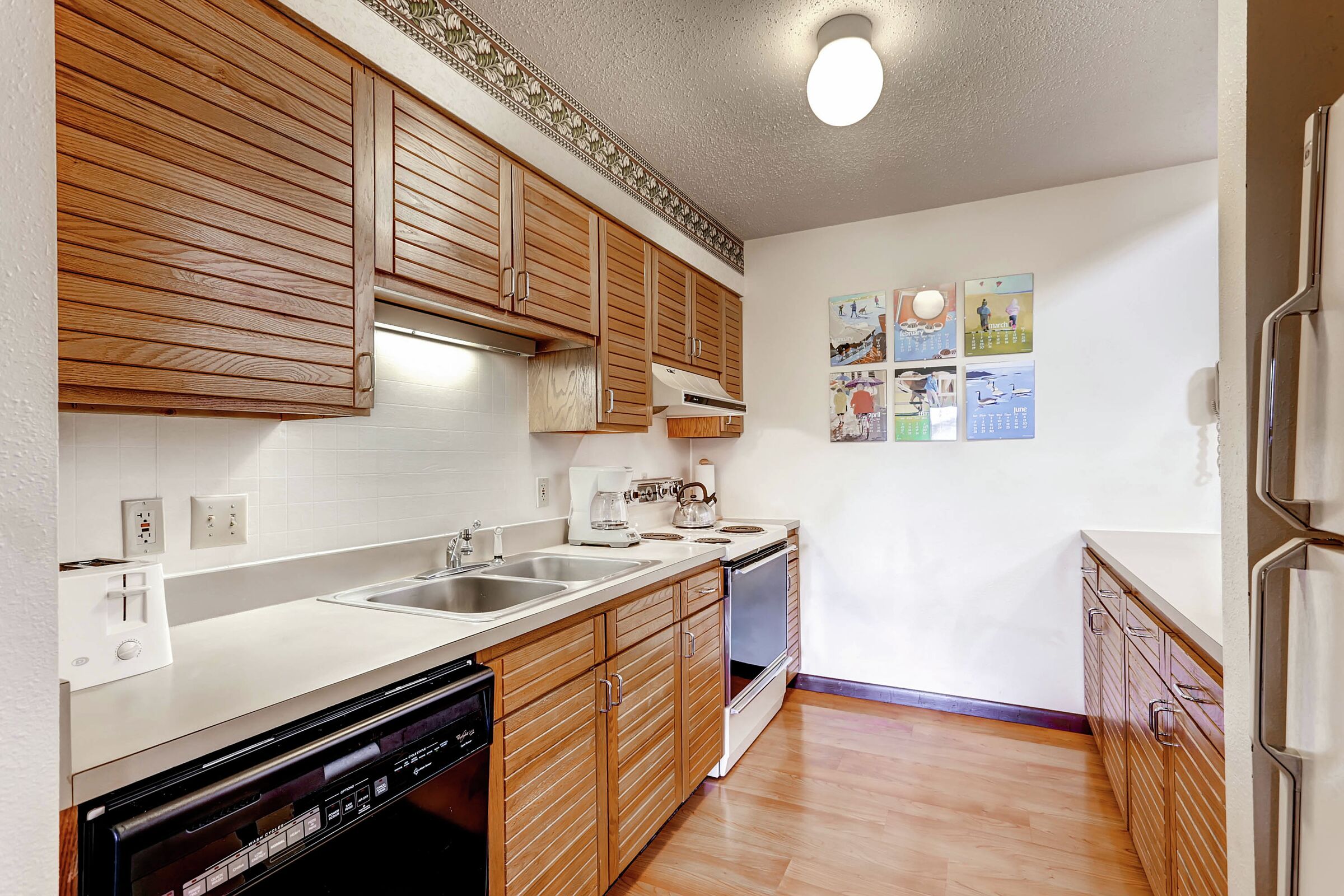 #307 - Kitchen