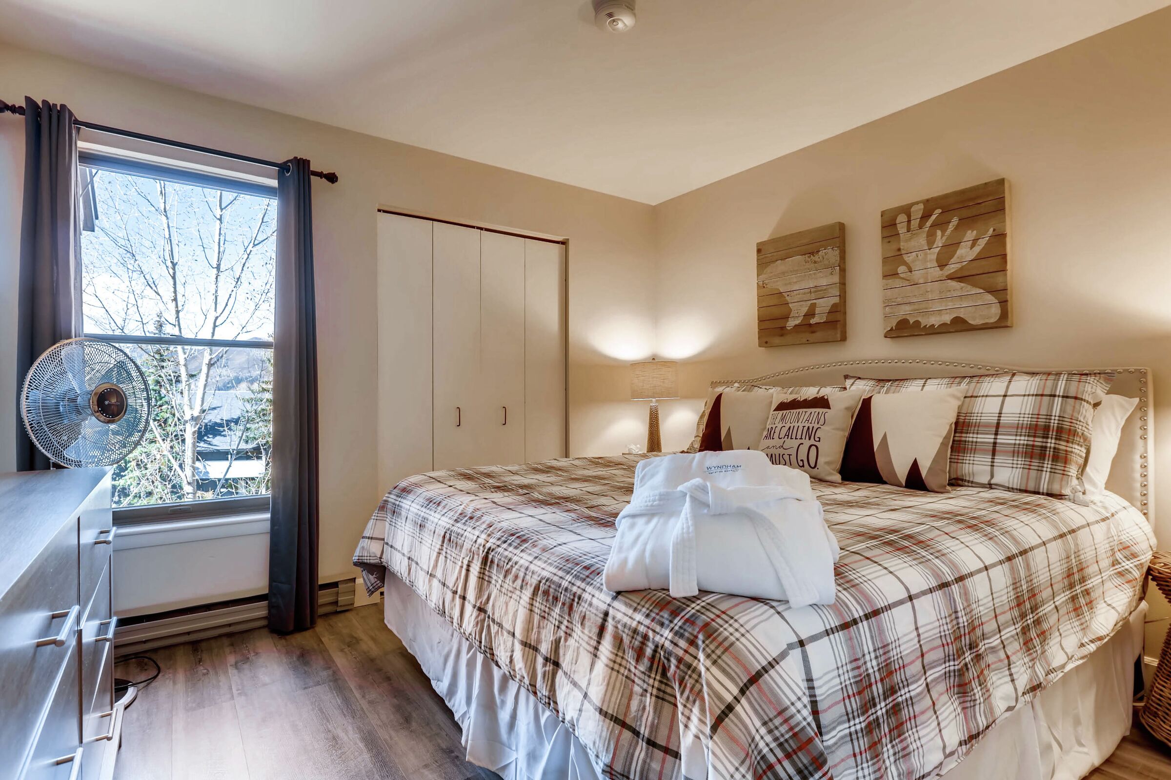 #211 - Bedroom