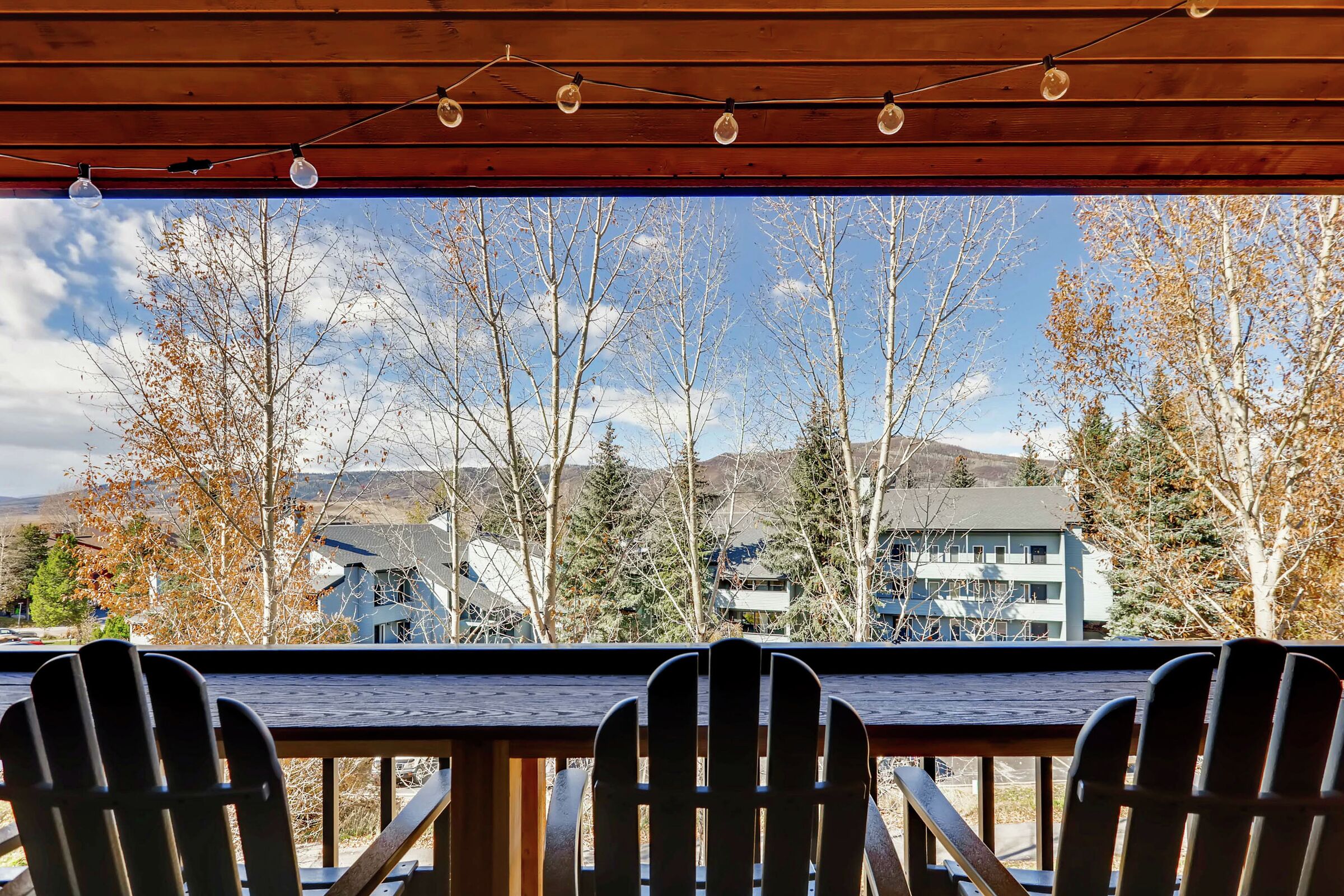 #211 - Balcony
