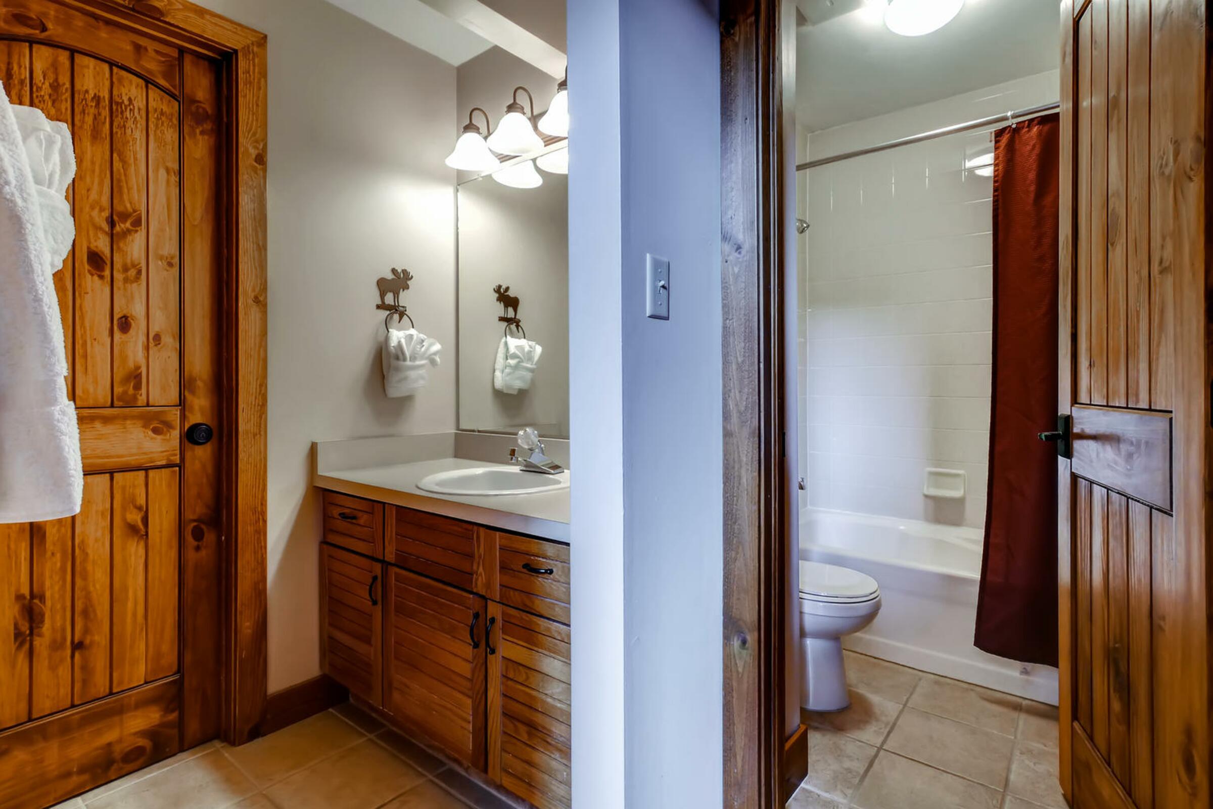 #417 - Bathroom