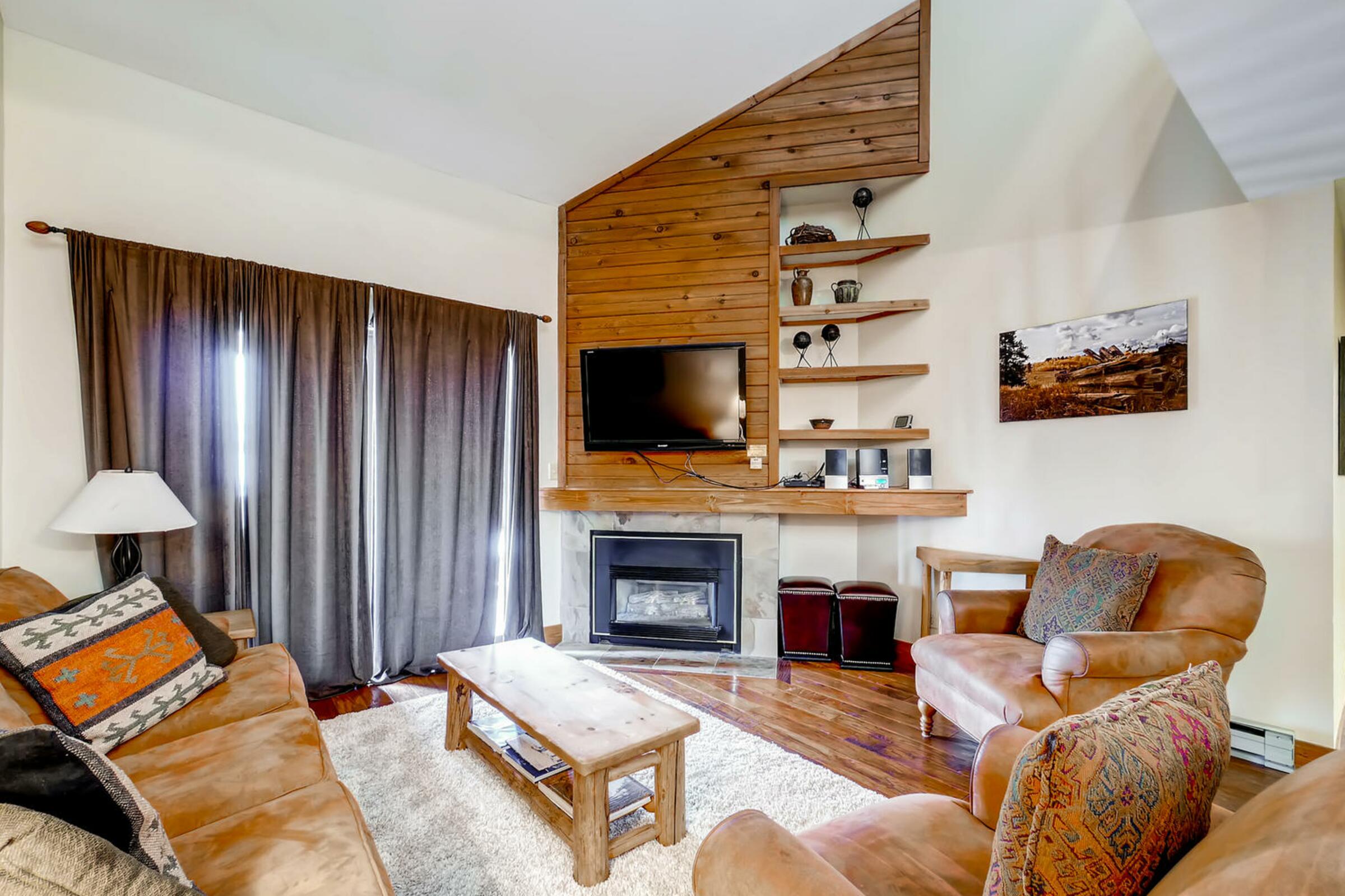 #417 - Living Room
