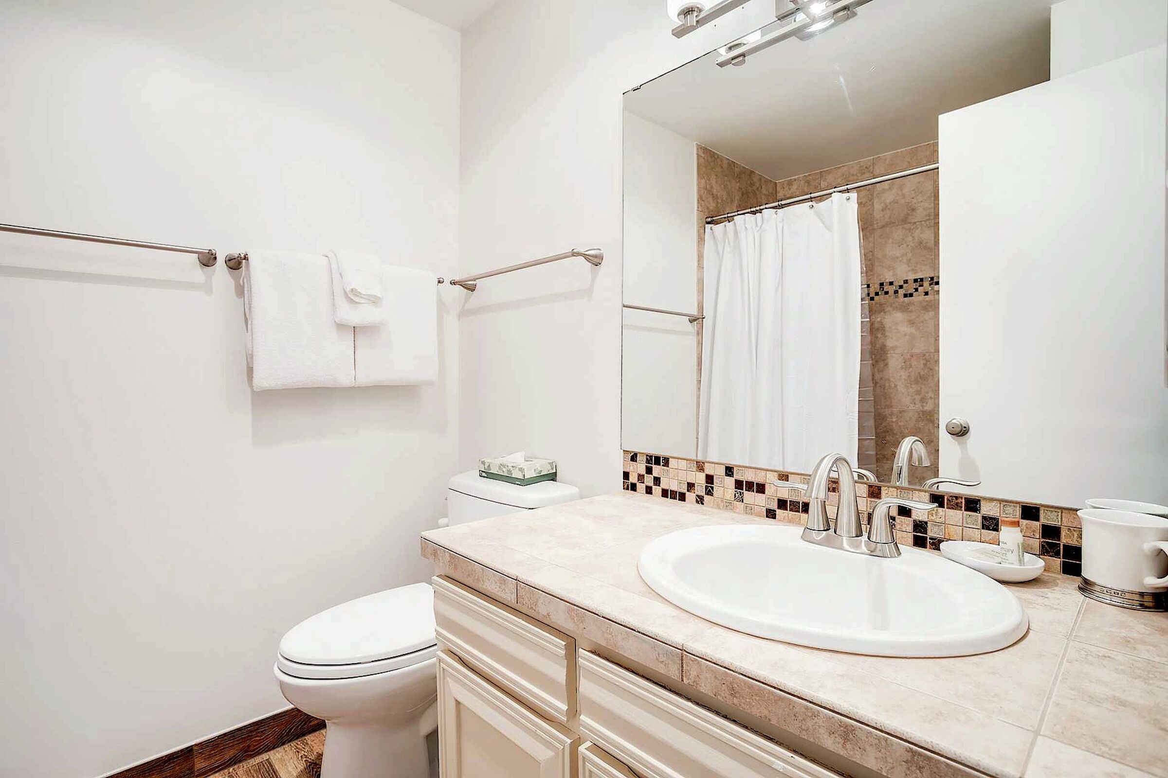 #3302 - Bathroom