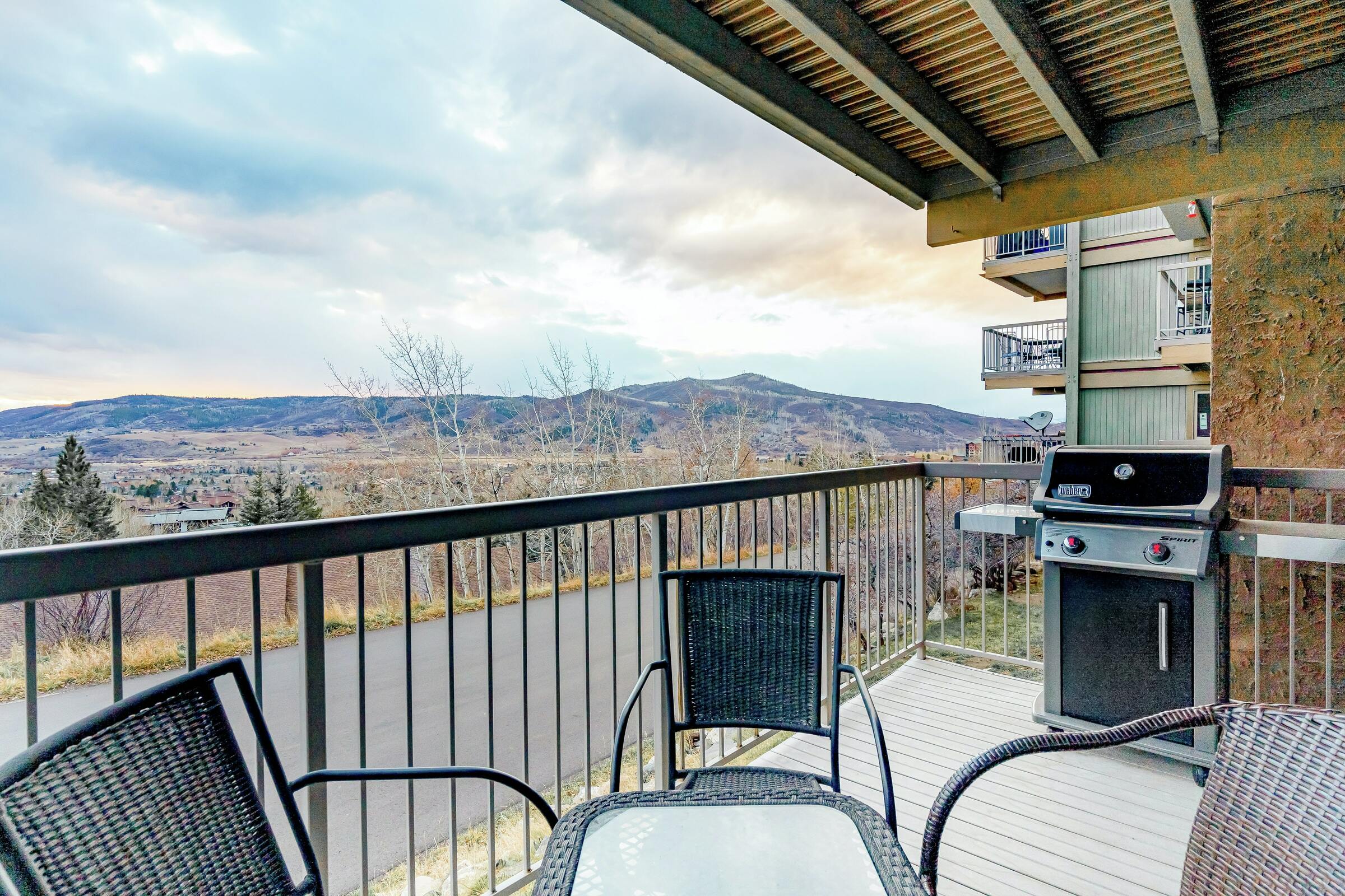 #101 - Balcony with BBQ