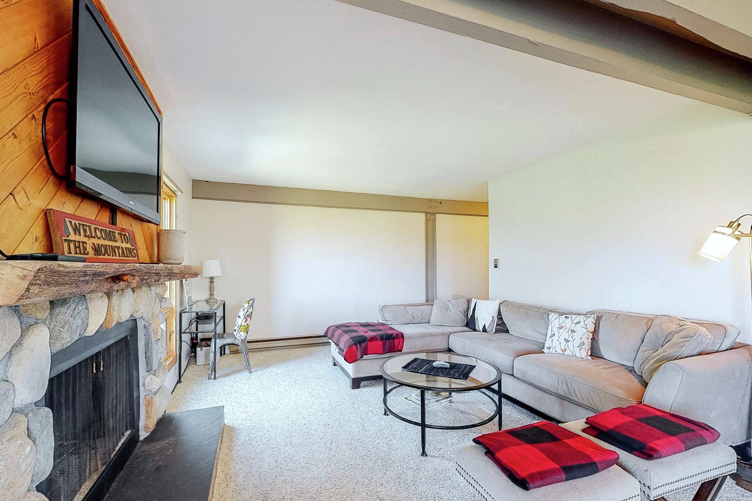 #309 - Living Room