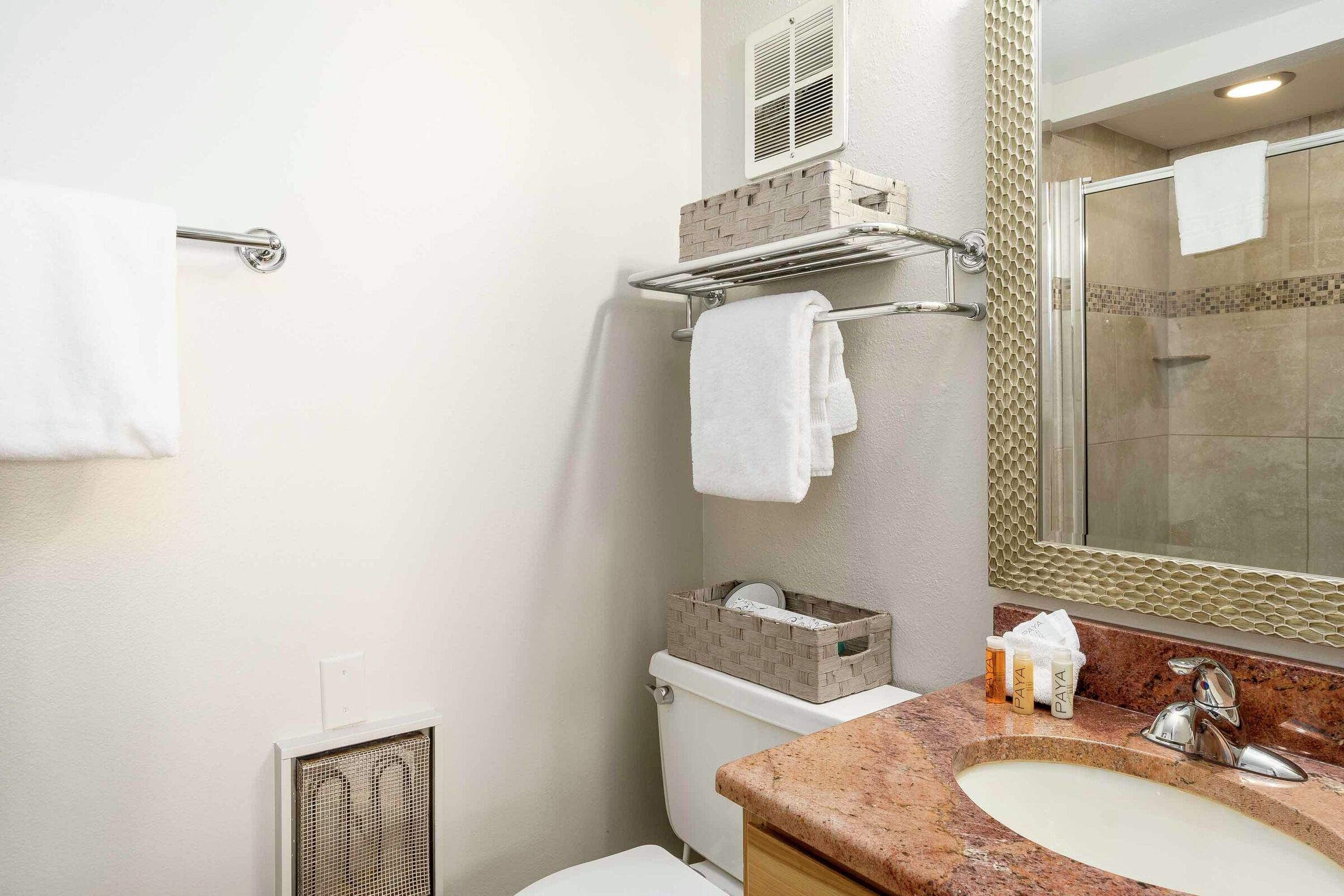 #301 - Bathroom