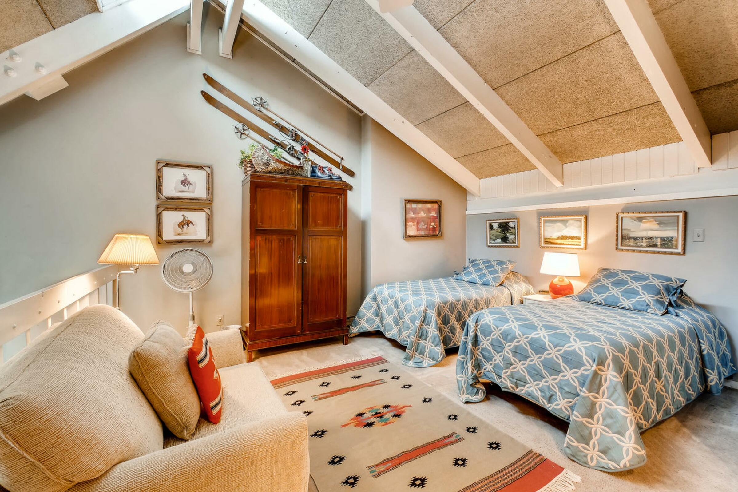 #302 - Loft Bedroom