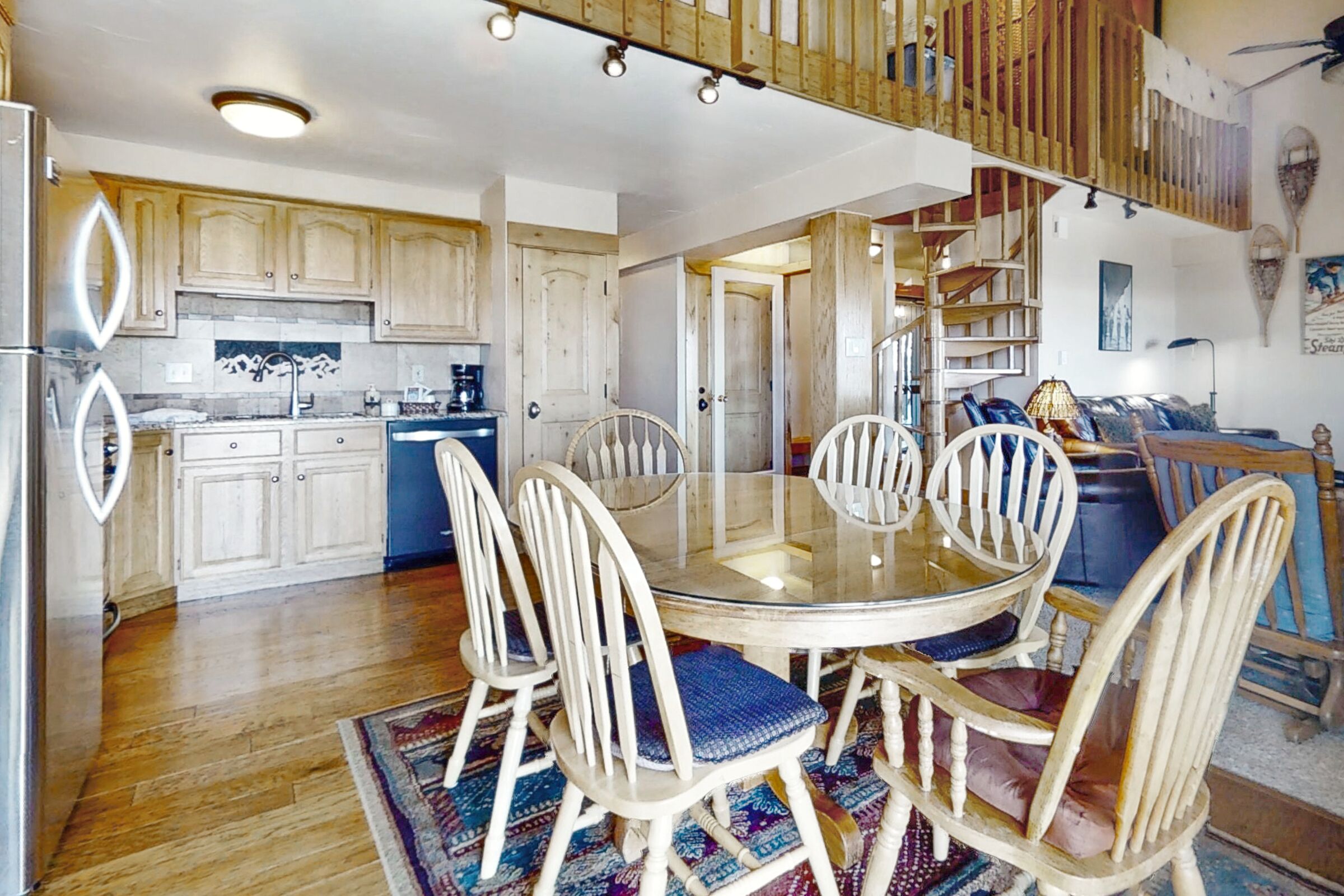 #306 - Dining Room