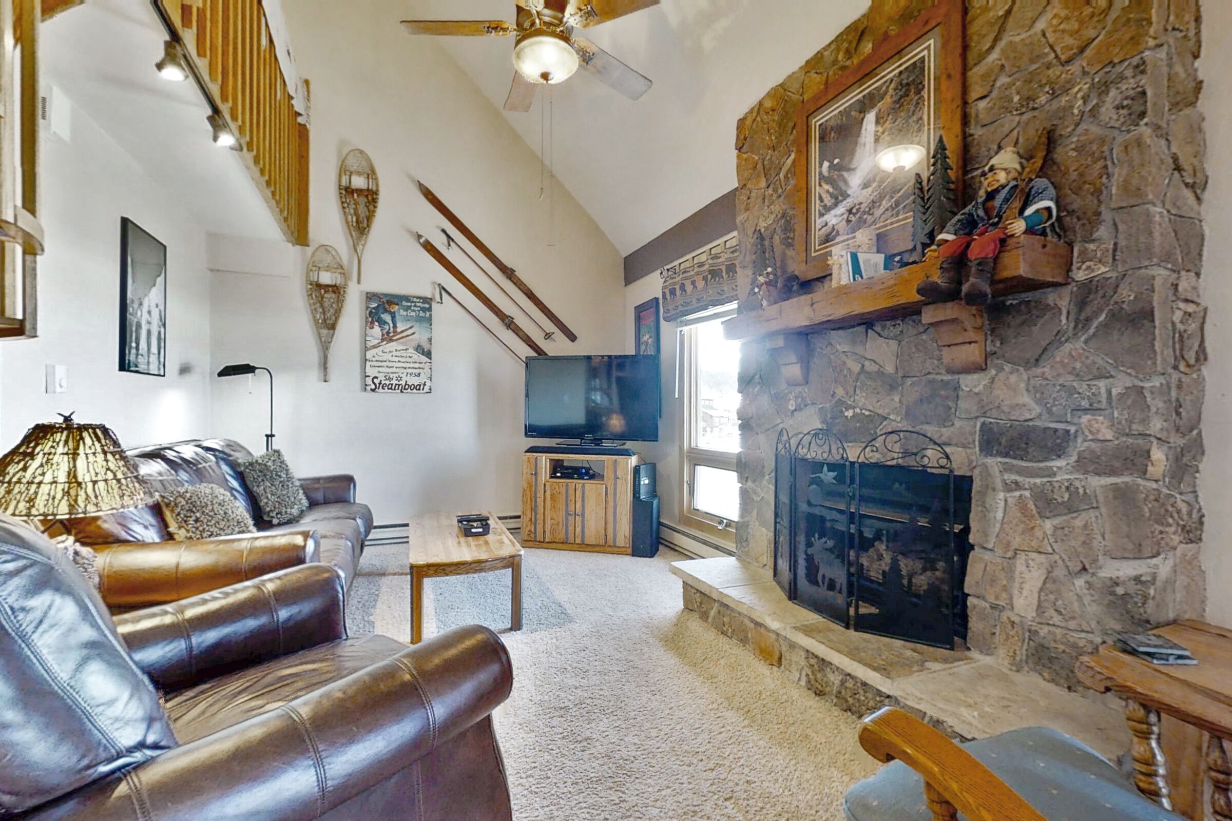 #306 - Living Room