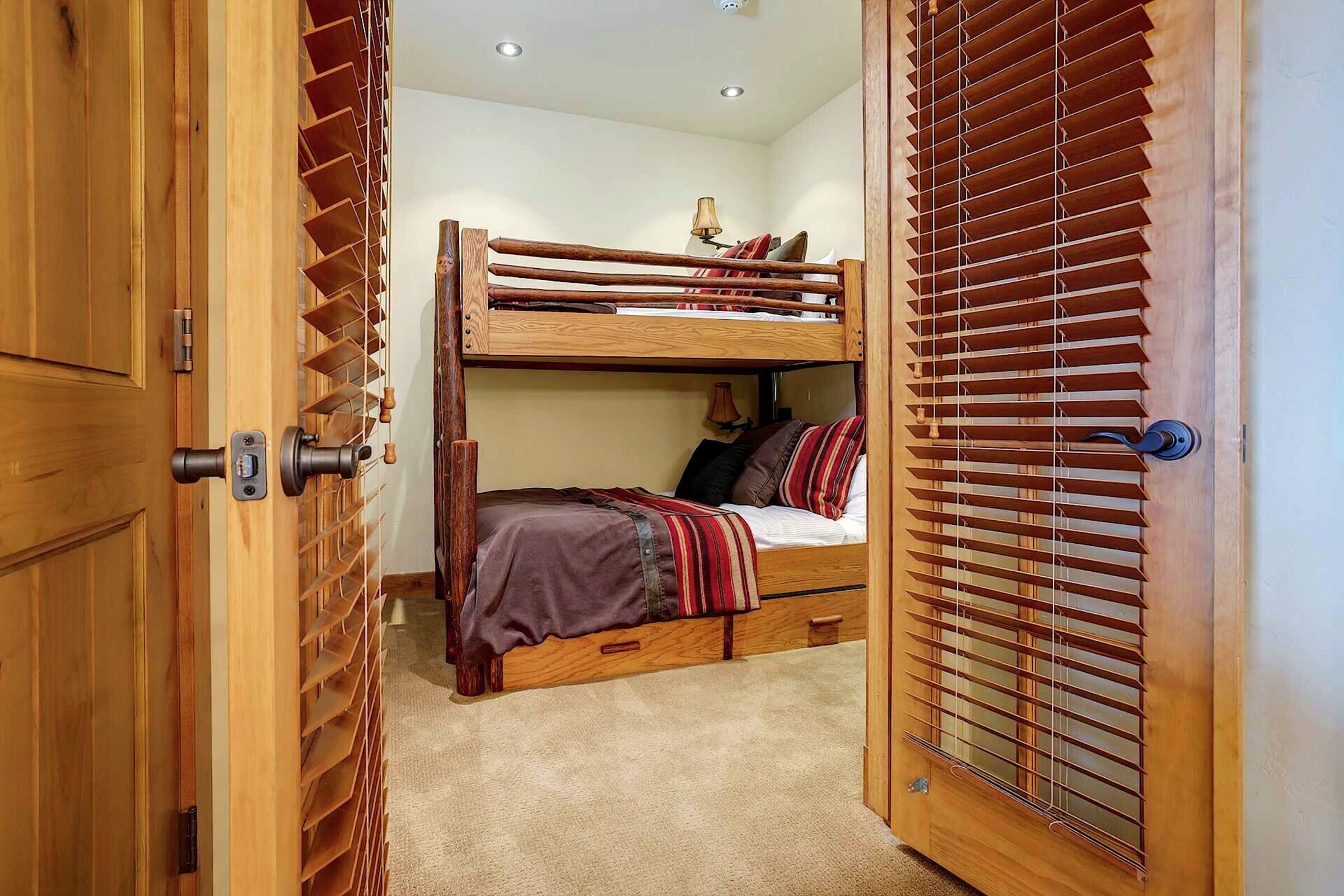 Den with Bunk Bed