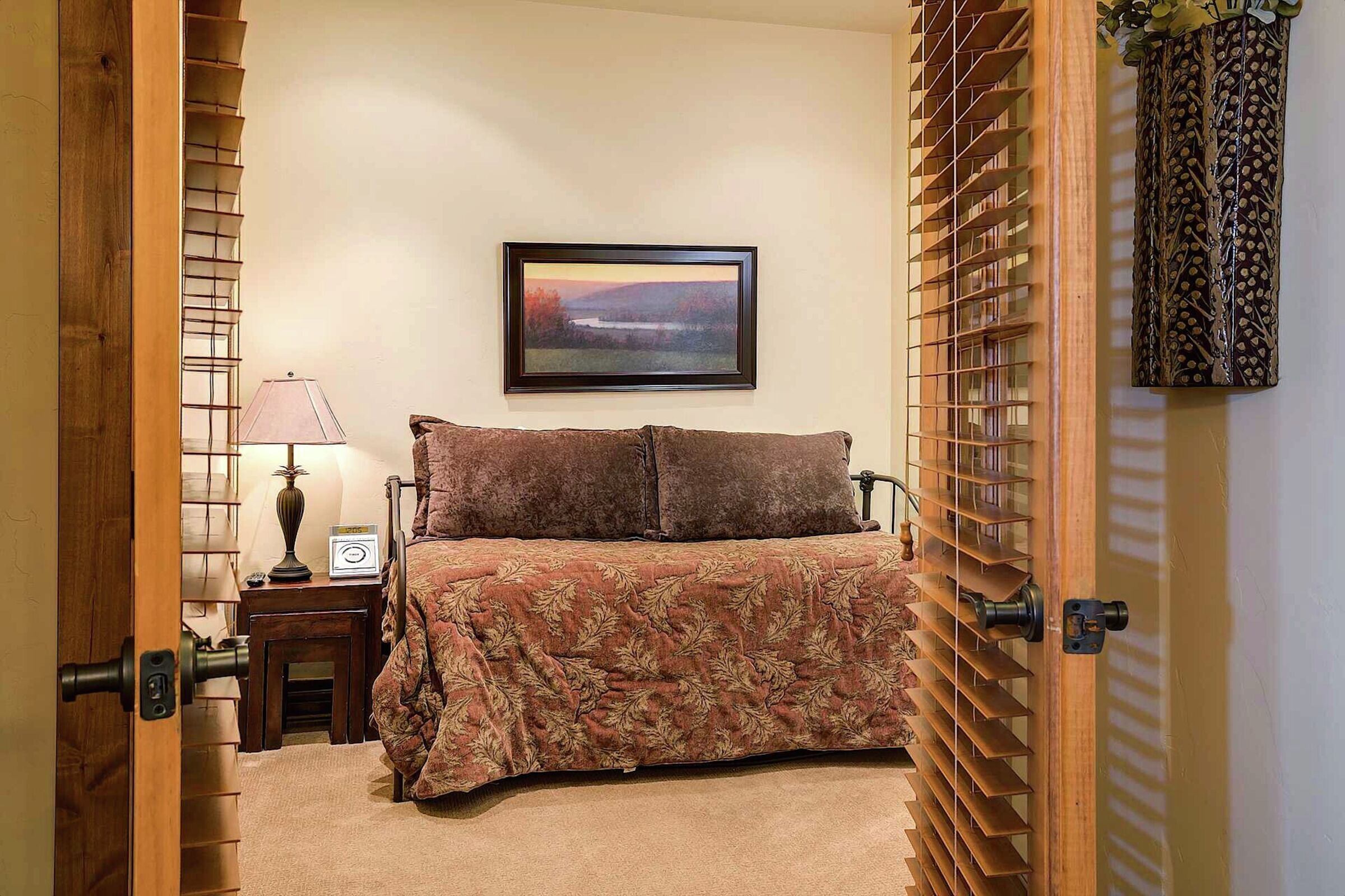 Den with Daybed