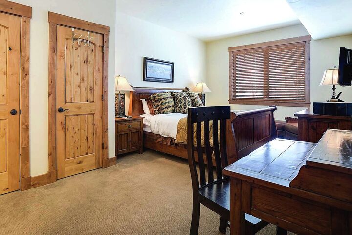 #5102 - Master Bedroom