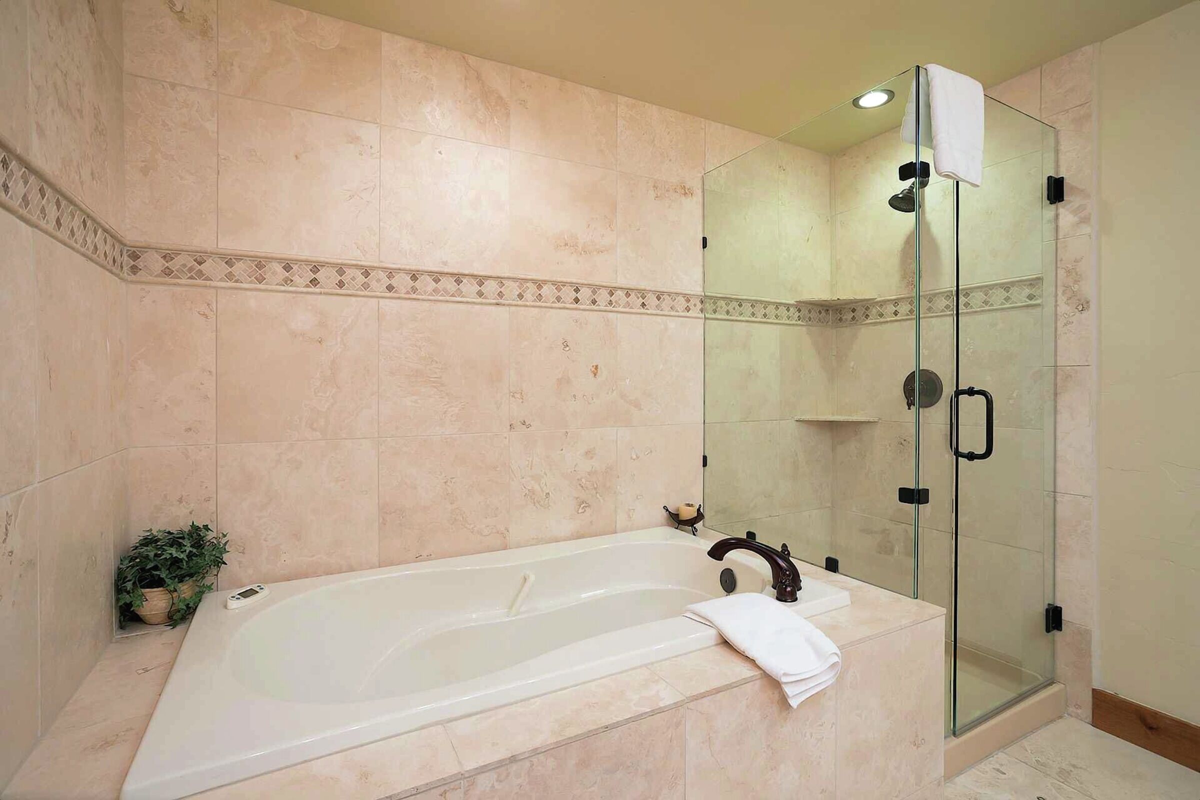 Master Ensuite Bathroom