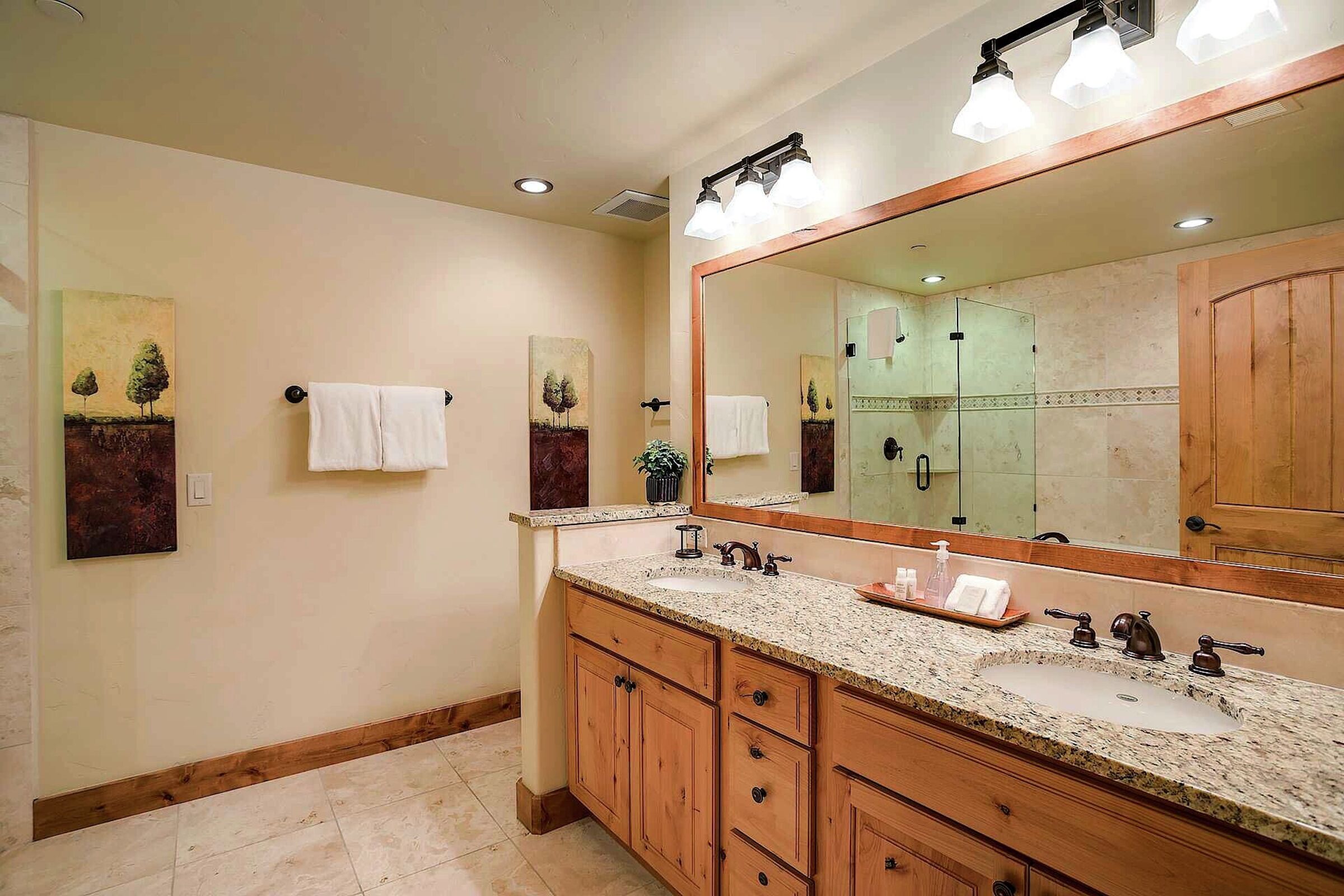 Master Ensuite Bathroom
