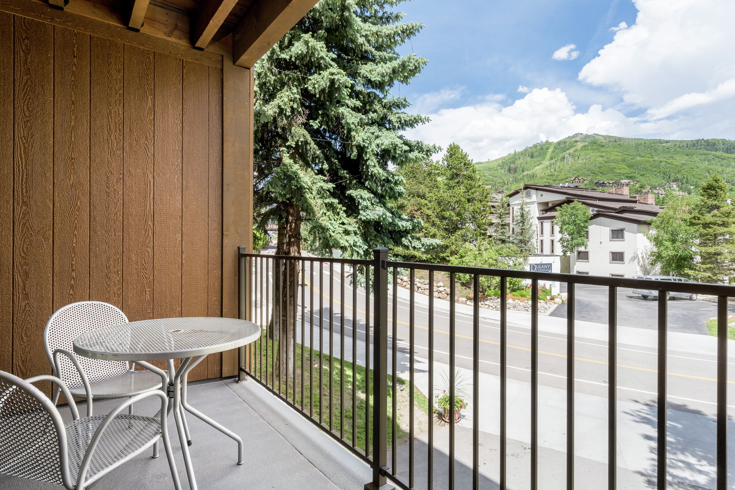 Studio Balcony