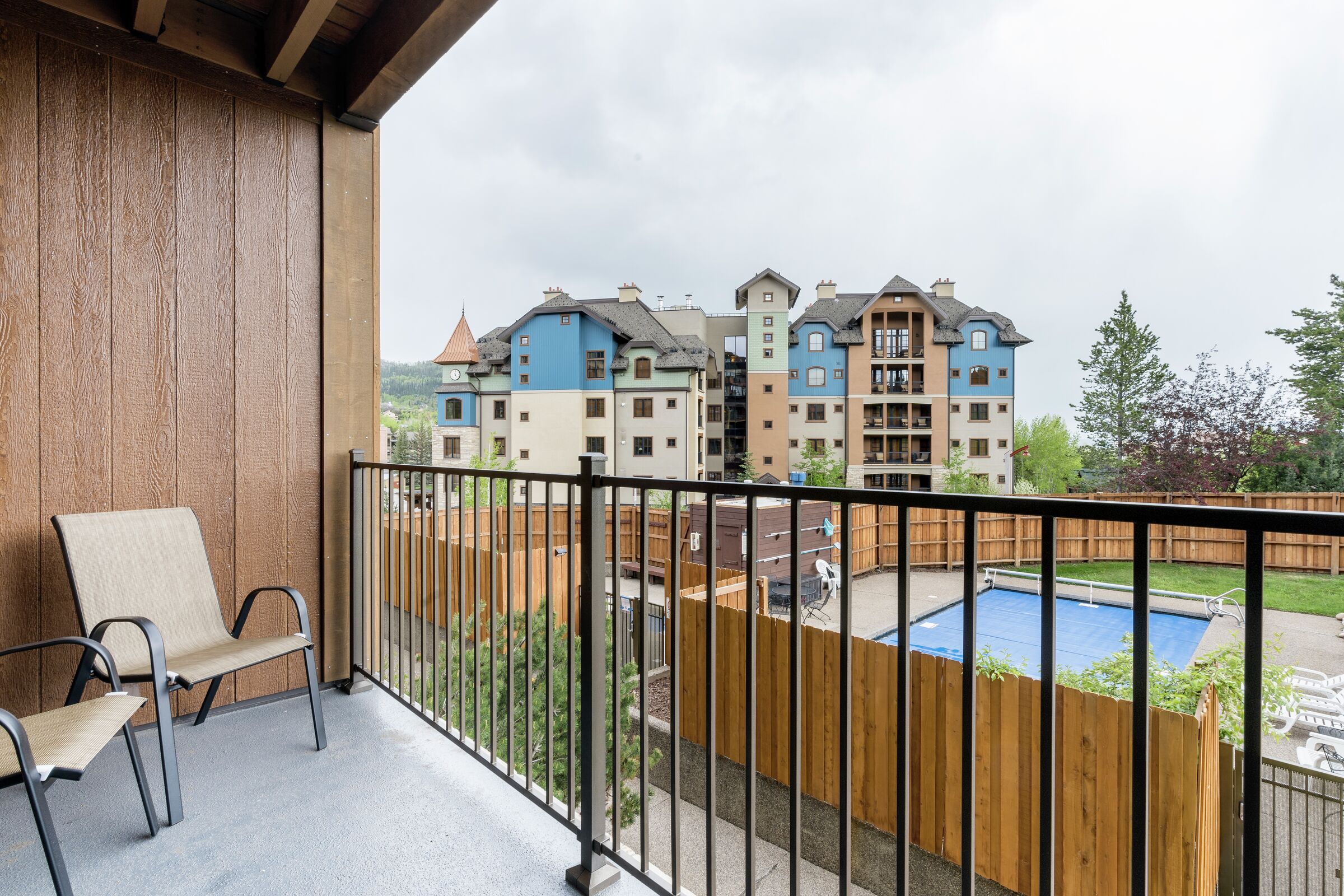 Studio Balcony