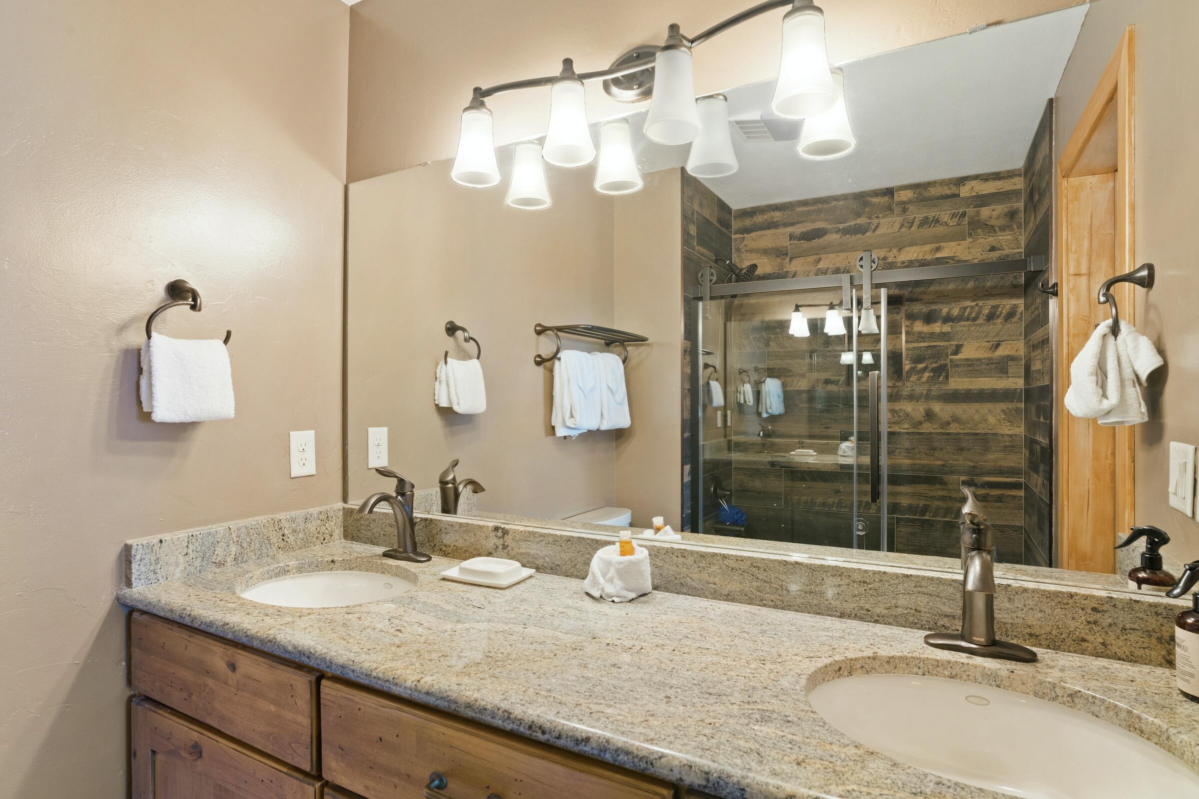 Master Ensuite Bathroom