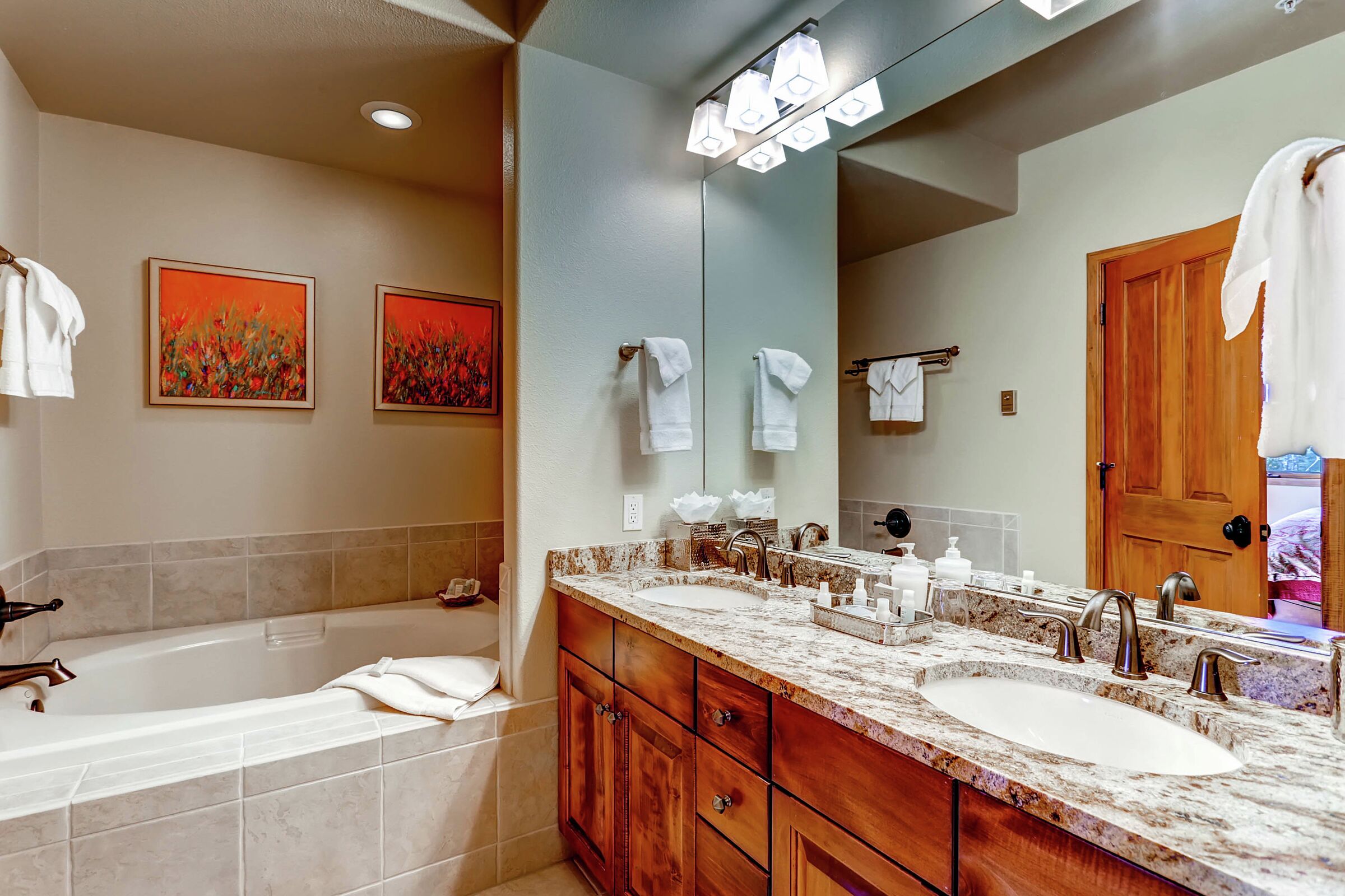 Master Ensuite Bathroom