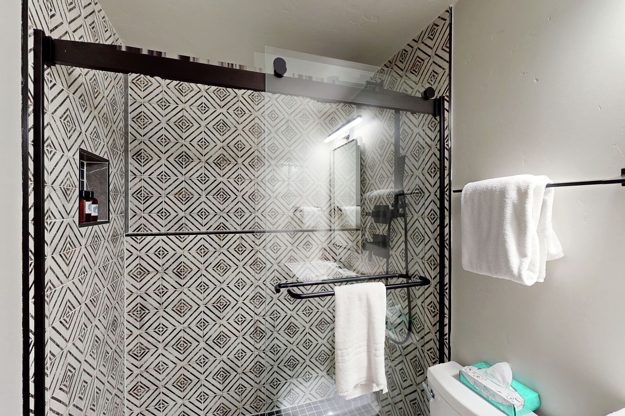 Master Ensuite Bathroom