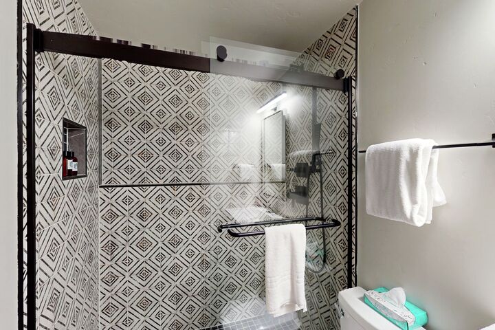 #107 - Master Ensuite Bathroom