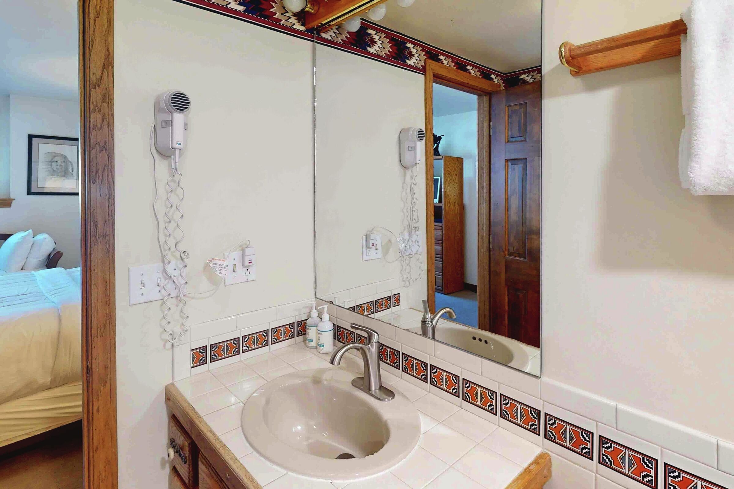 Master Ensuite Bathroom